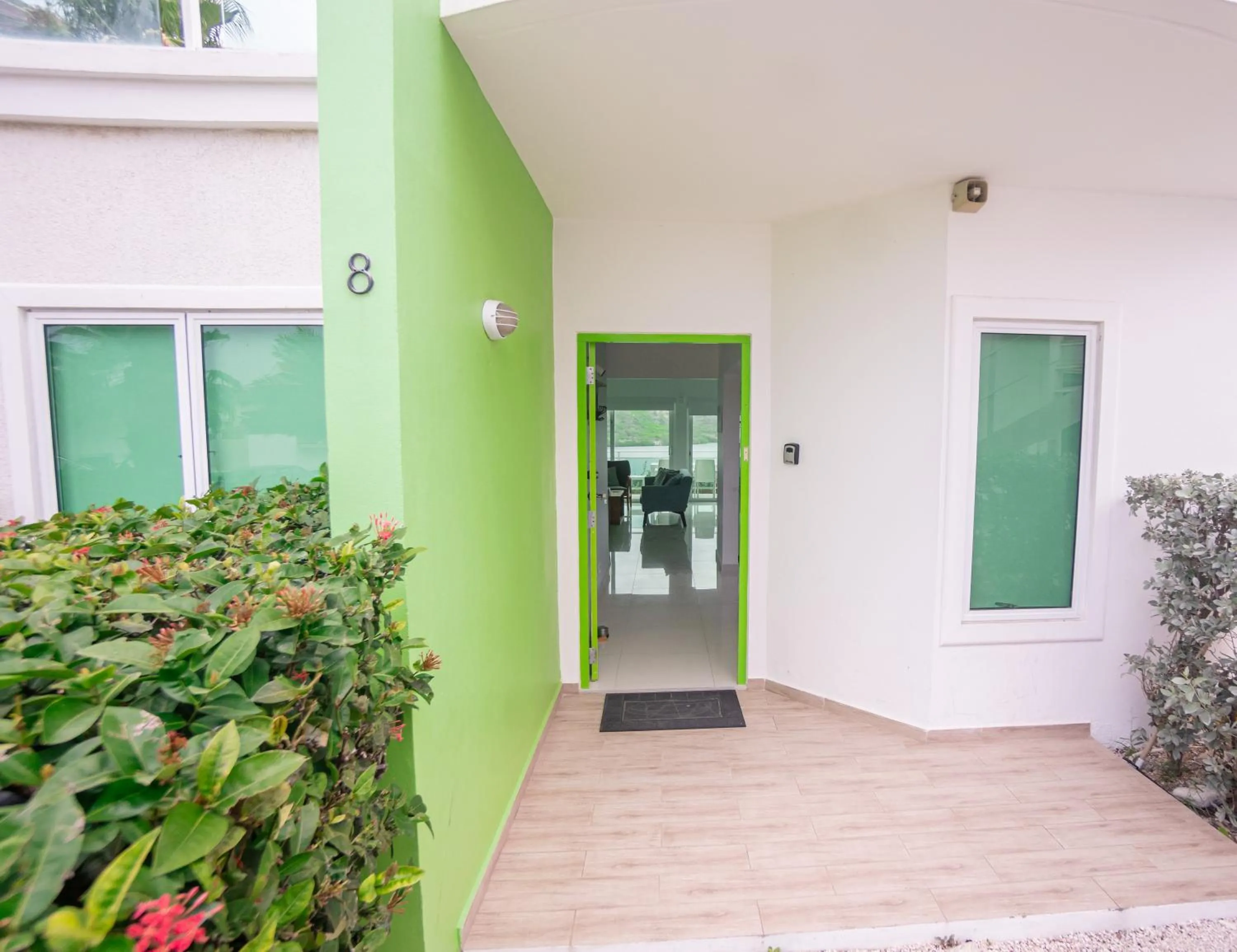 Facade/entrance in Piscadera Harbour Village