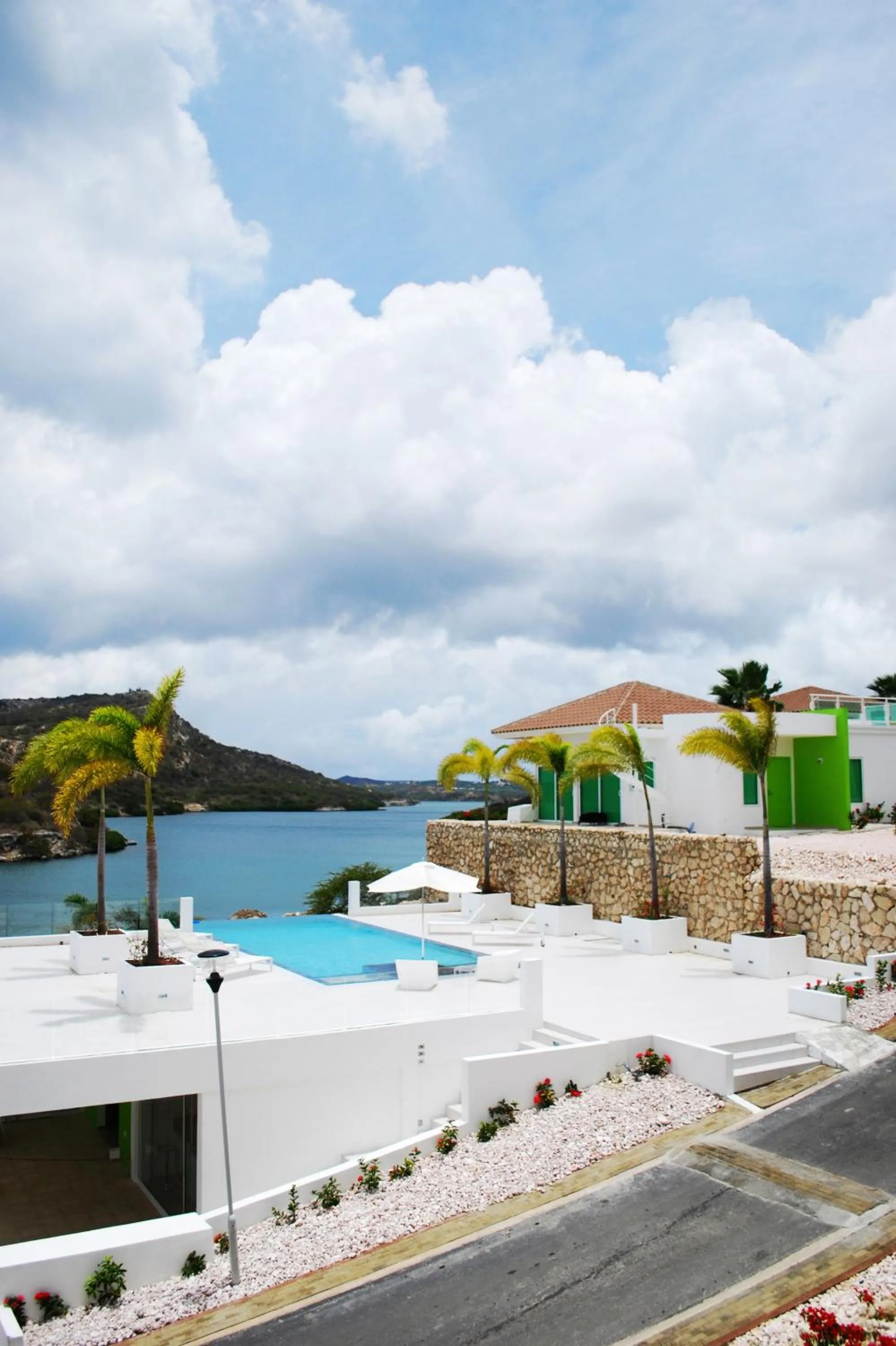 Facade/entrance in Piscadera Harbour Village