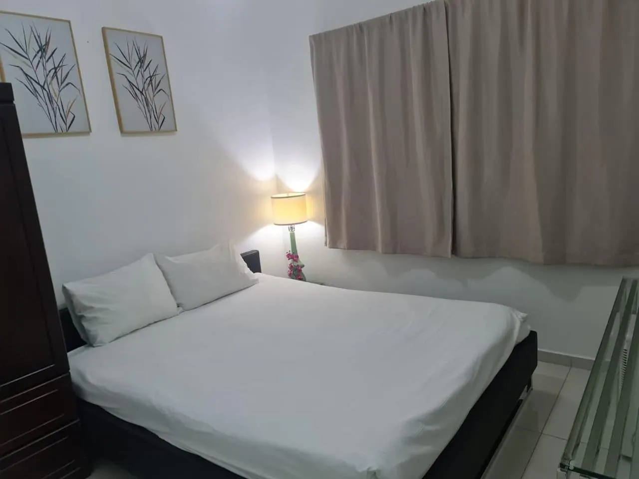 Bed in Piscadera Harbour Village