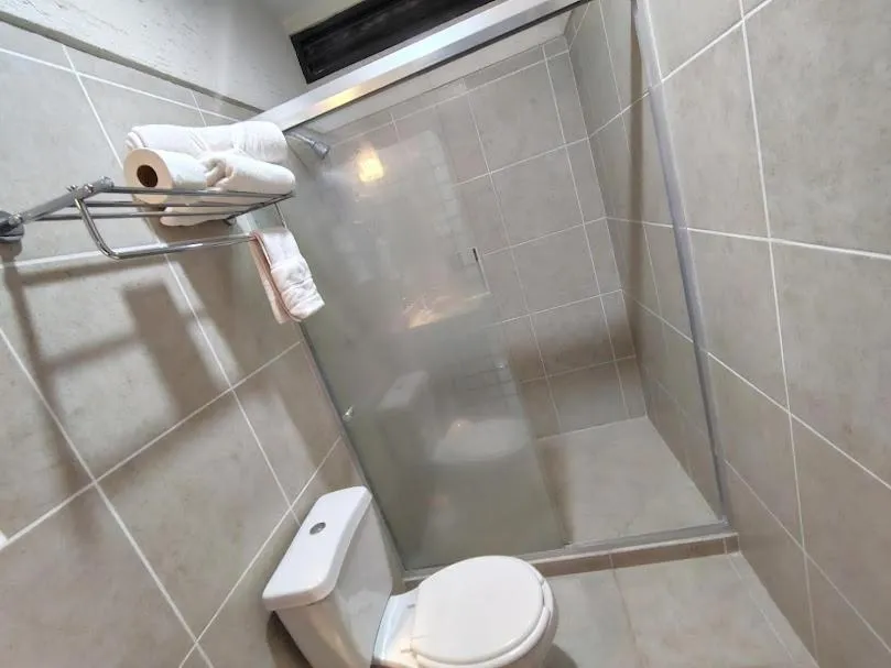 Bathroom in Hotel Coral Cuernavaca