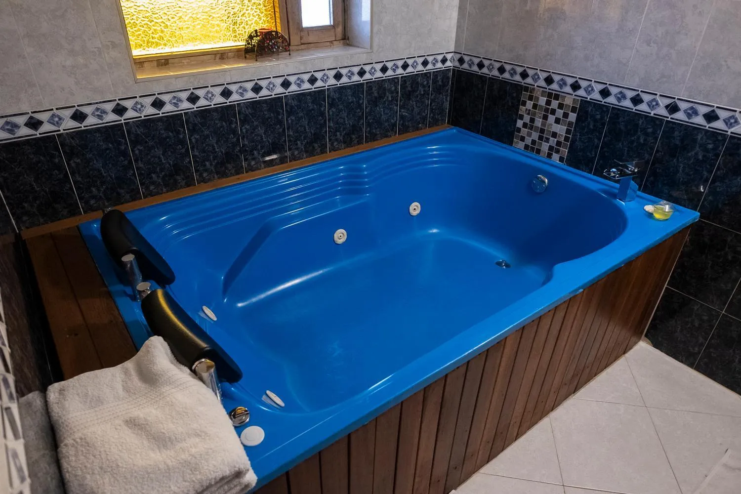 Hot Tub in Hotel Spa Casa de Adobe Villa de Leyva