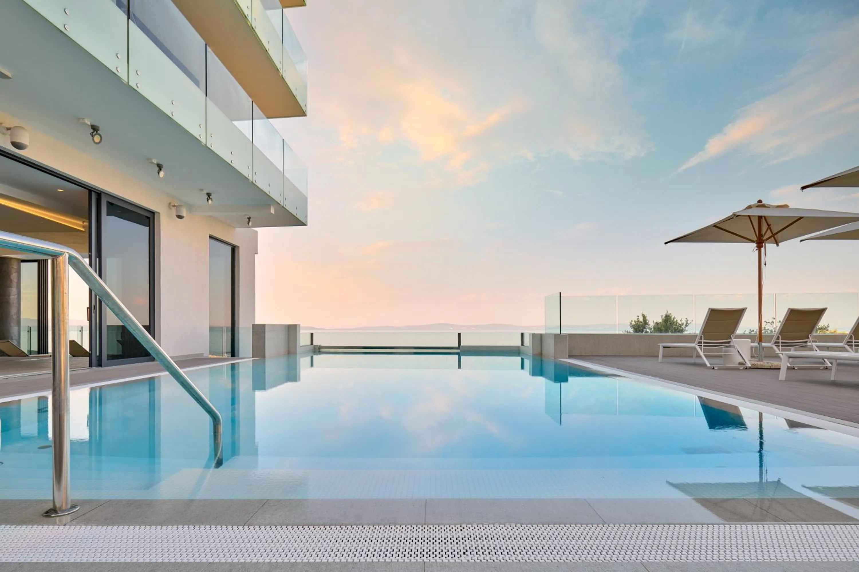 Pool view in Amphora Hotel