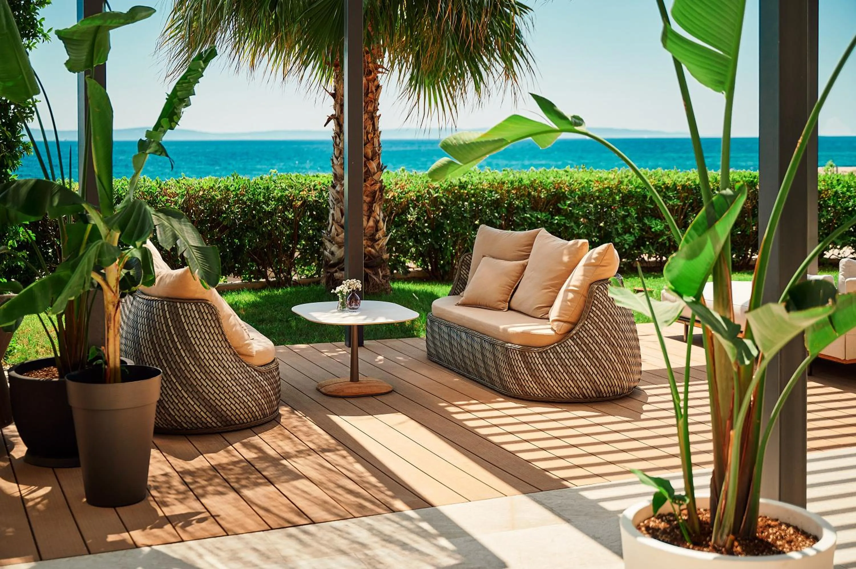 Patio in Amphora Hotel