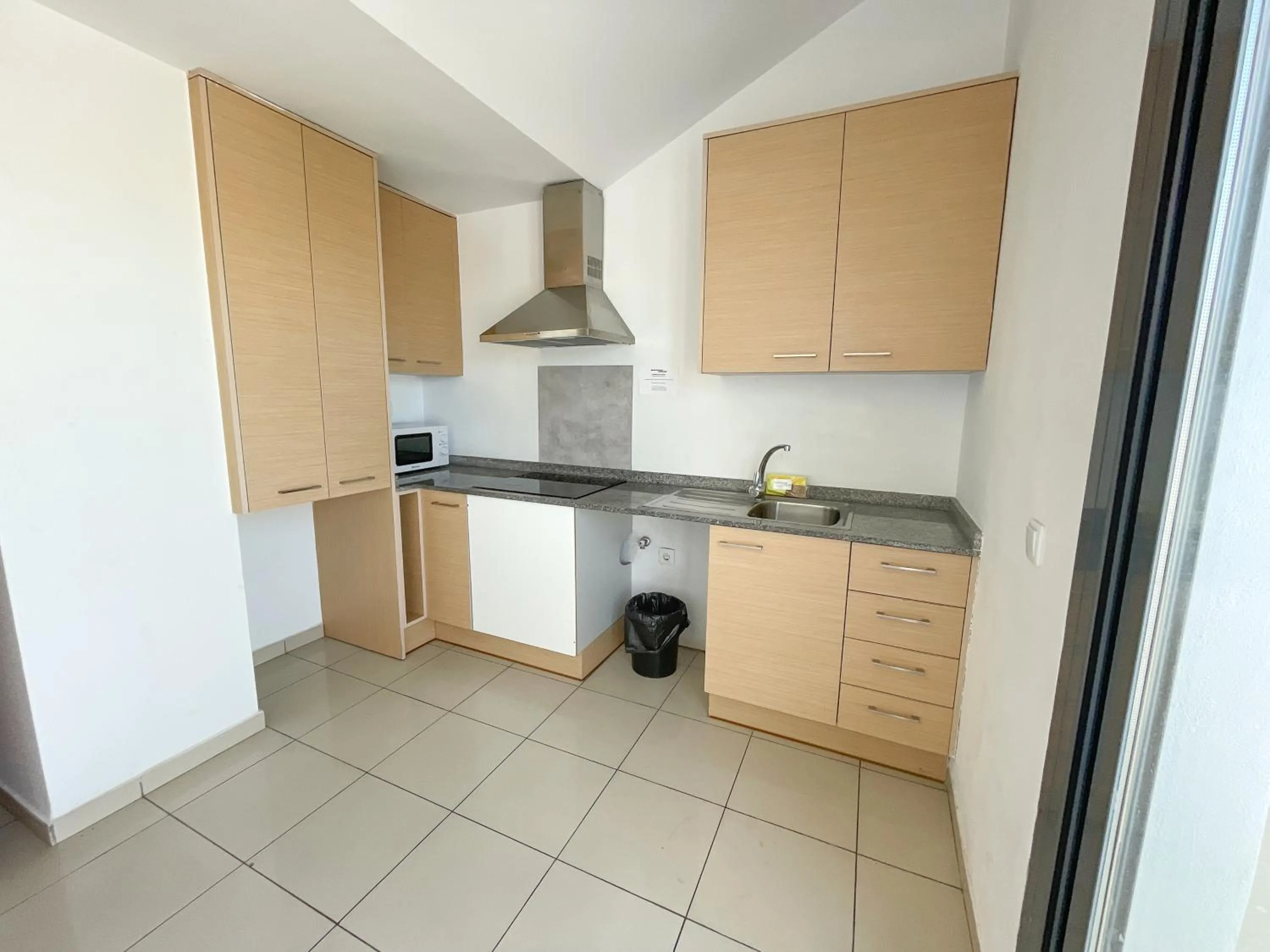 Kitchen or kitchenette in Apartamentos Playa de Benicarló 3000