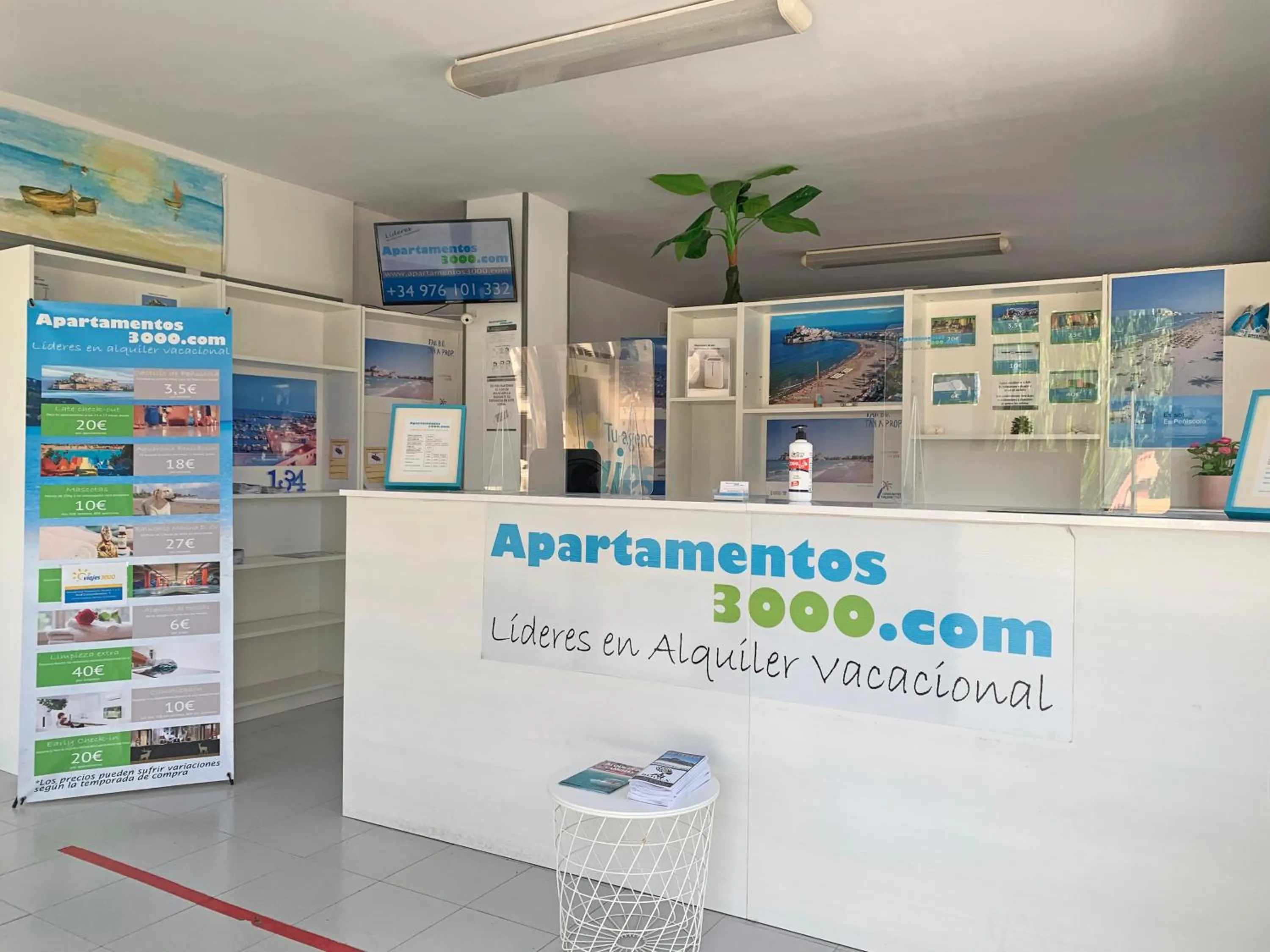 Lobby or reception in Apartamentos Playa de Benicarló 3000