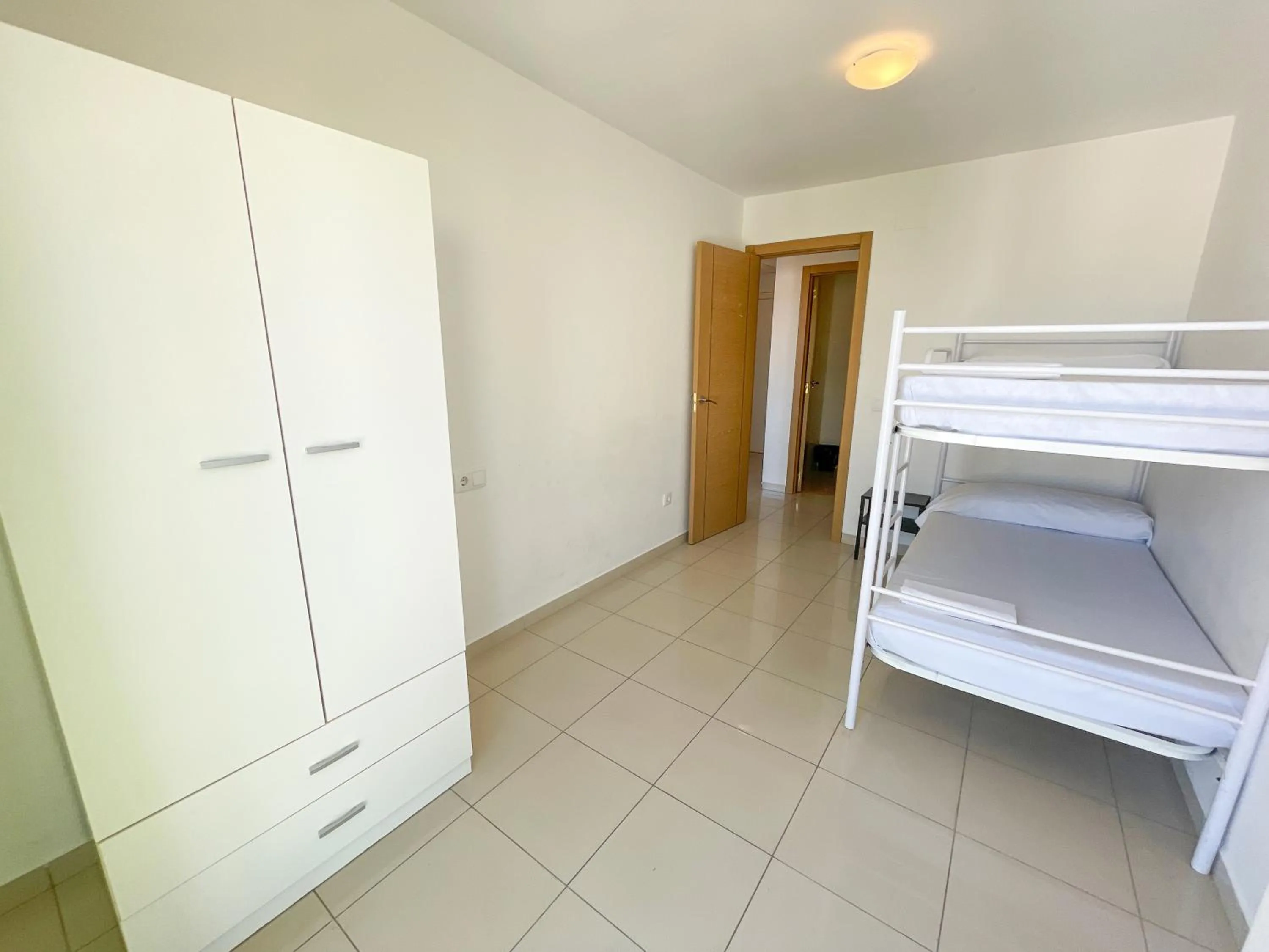 Bed in Apartamentos Playa de Benicarló 3000