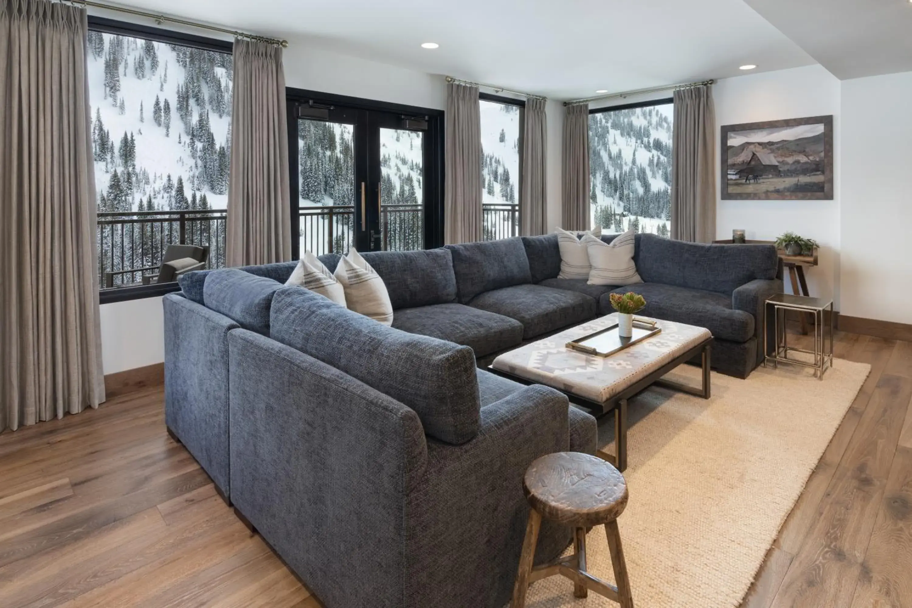 Penthouse Apartment in The Snowpine Lodge Penthouse Apartment in The Snowpine Lodge