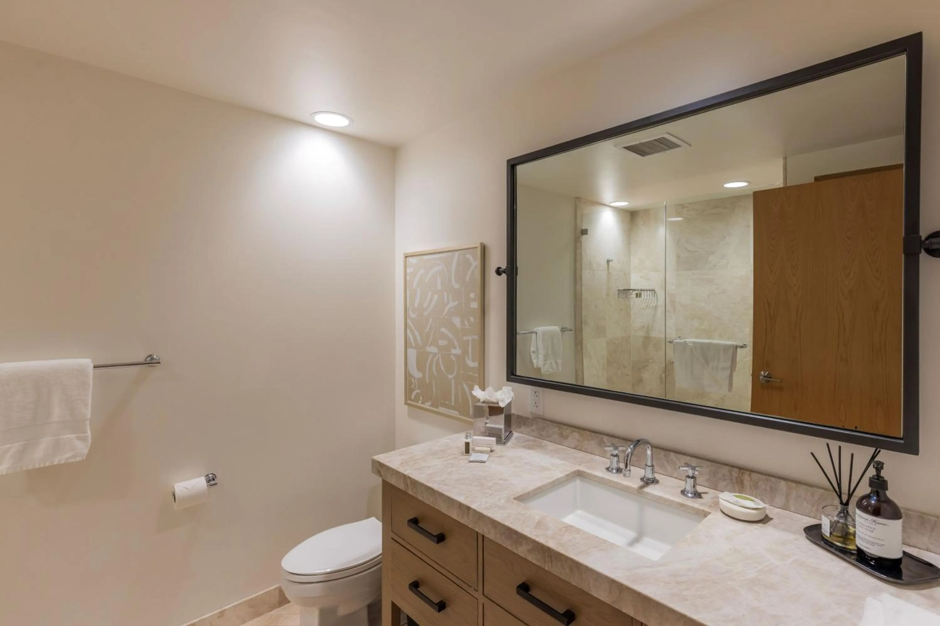 Bathroom in The Snowpine Lodge