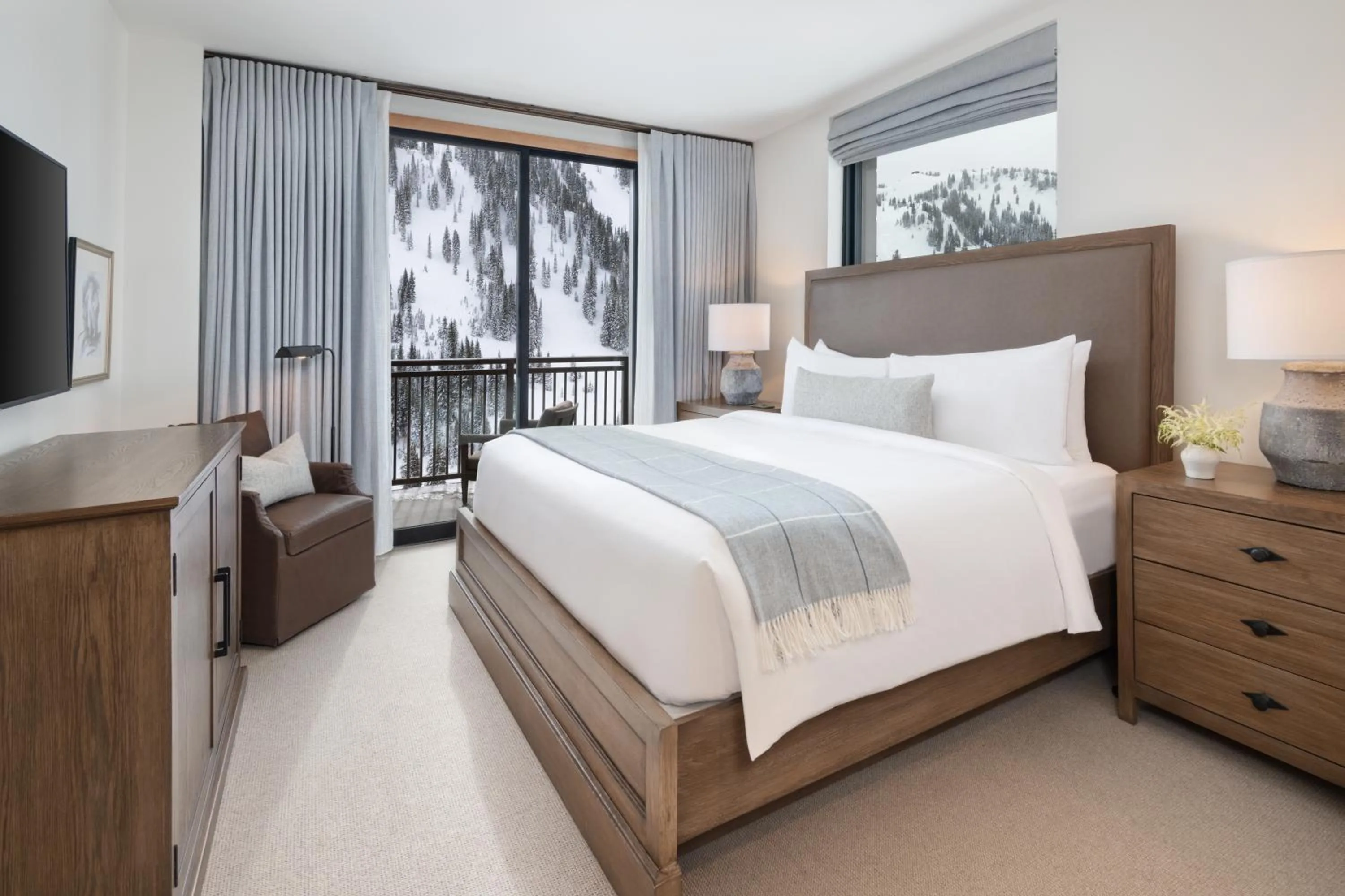 Bedroom, Bed in The Snowpine Lodge