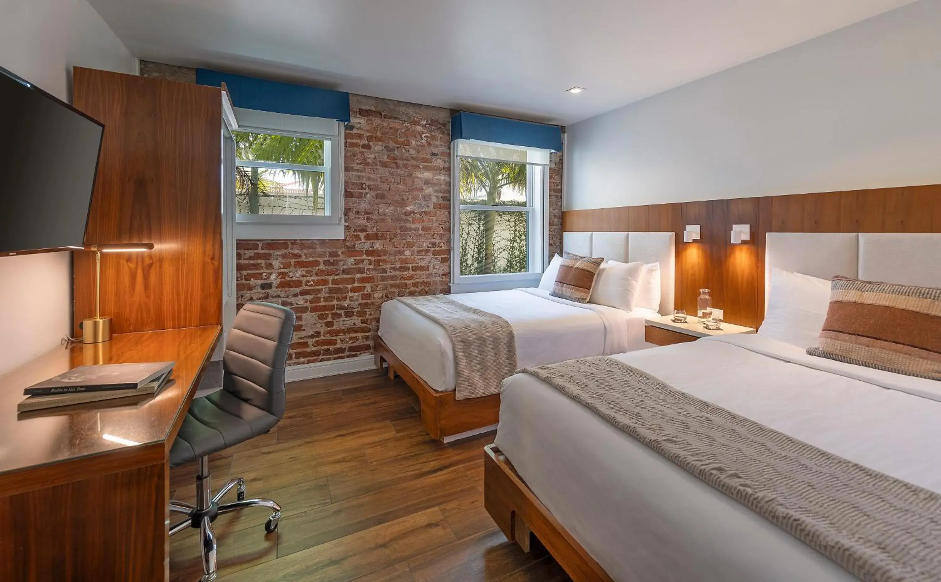 Double Room with Two Double Beds in Riviera Beach House Double Room with Two Double Beds in Riviera Beach House