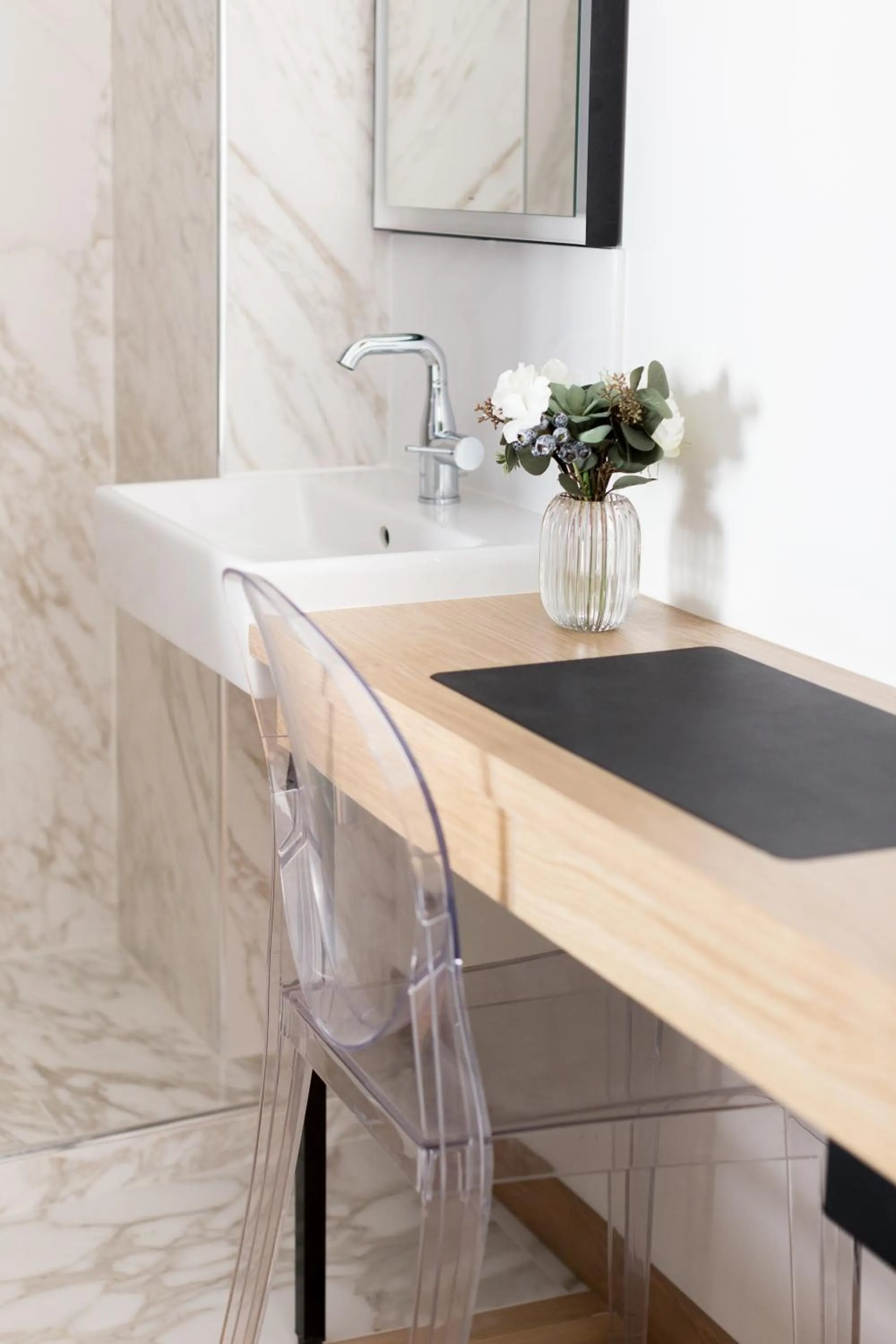 Seating area in Hôtel So Marais