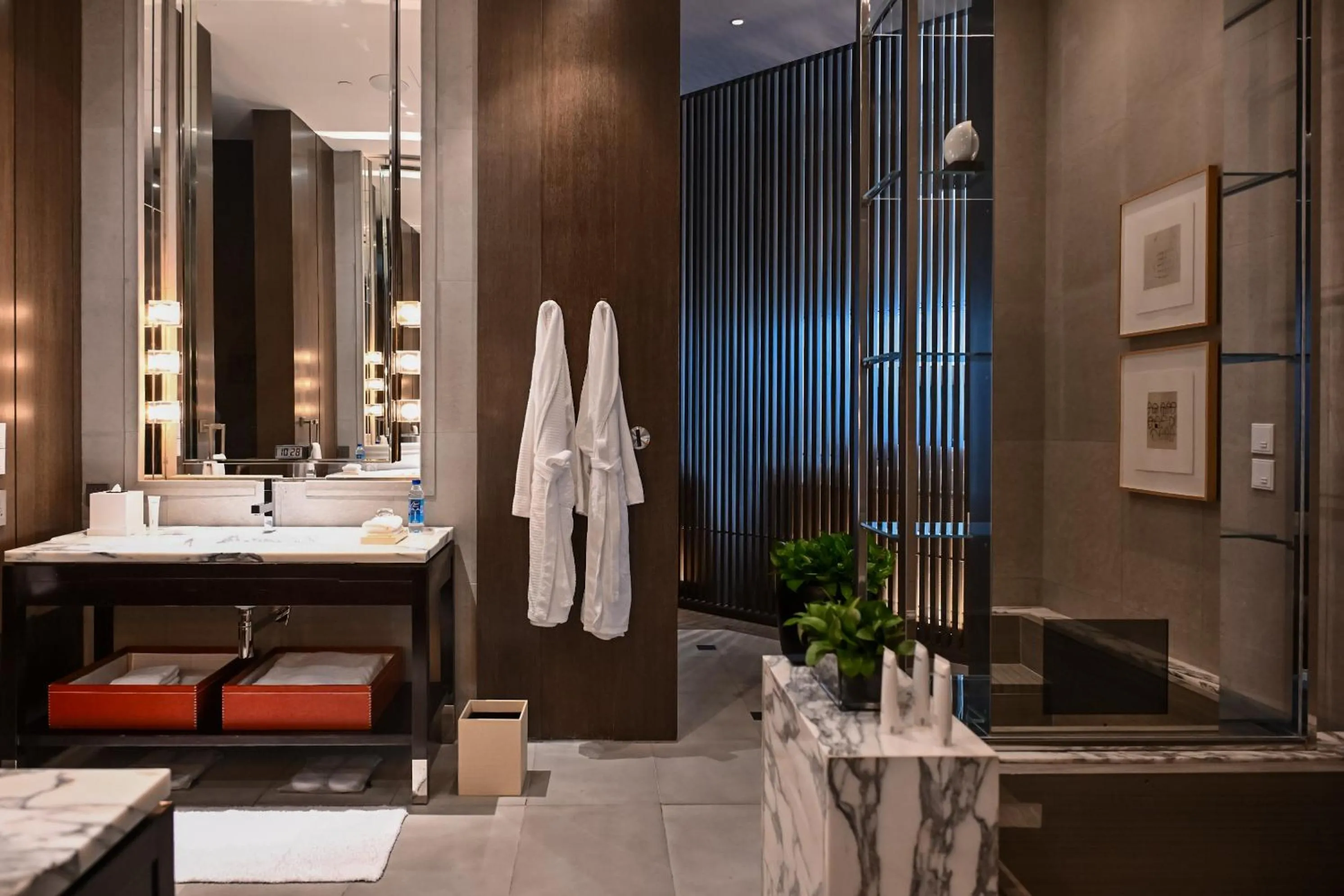 Bathroom in Park Hyatt Shanghai