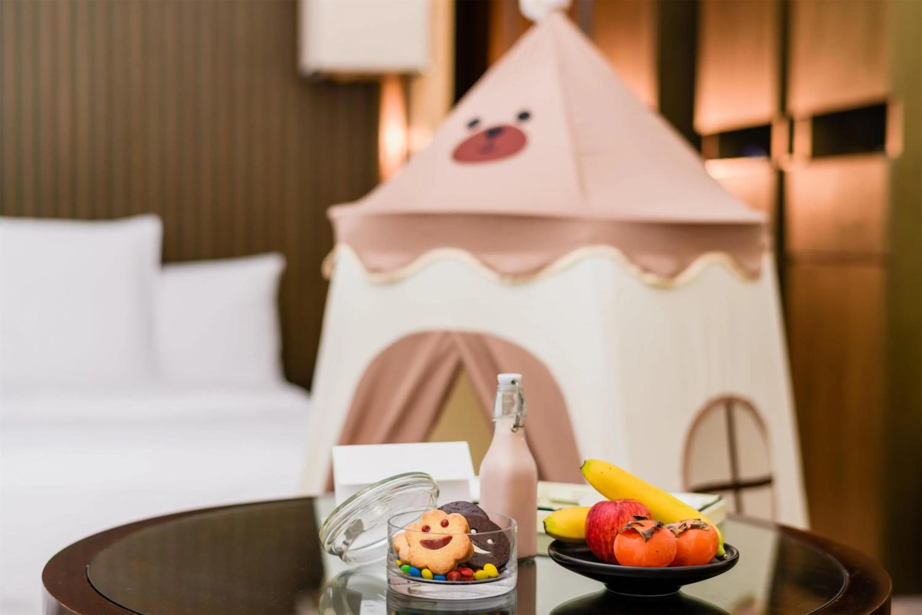 Bedroom, Bed in Park Hyatt Shanghai