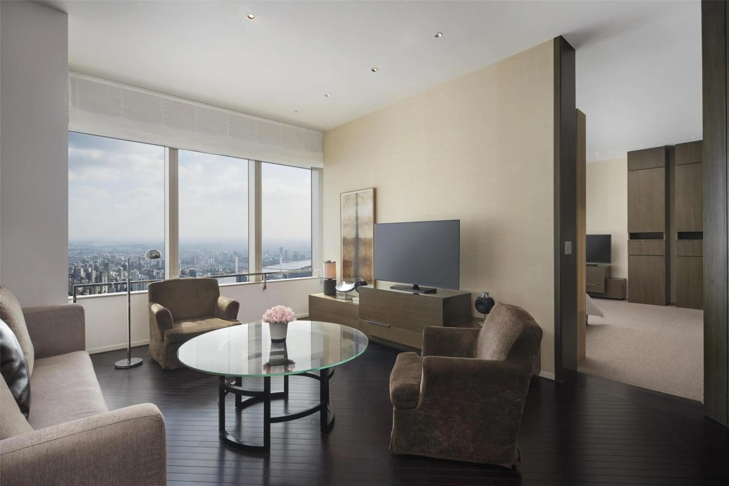 Photo of the whole room in Park Hyatt Shanghai