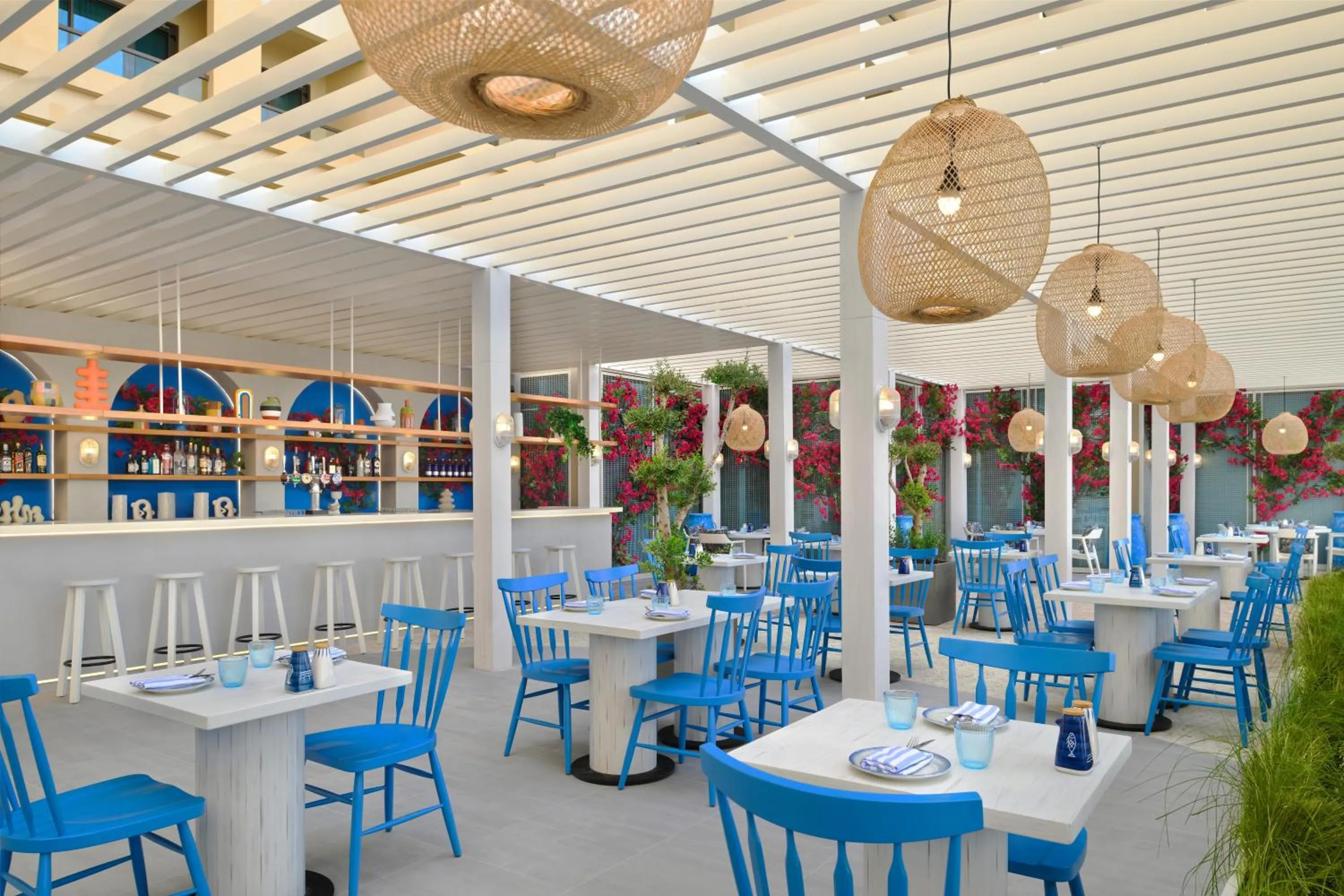 Restaurant/places to eat in JA Ocean View Hotel, Jumeirah Beach Dubai