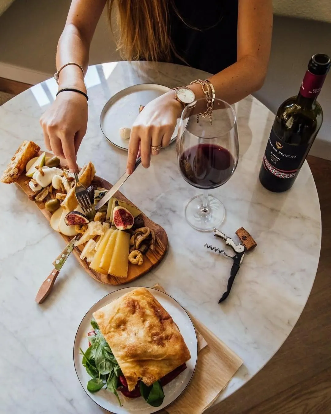 Restaurant/places to eat in JA Ocean View Hotel, Jumeirah Beach Dubai