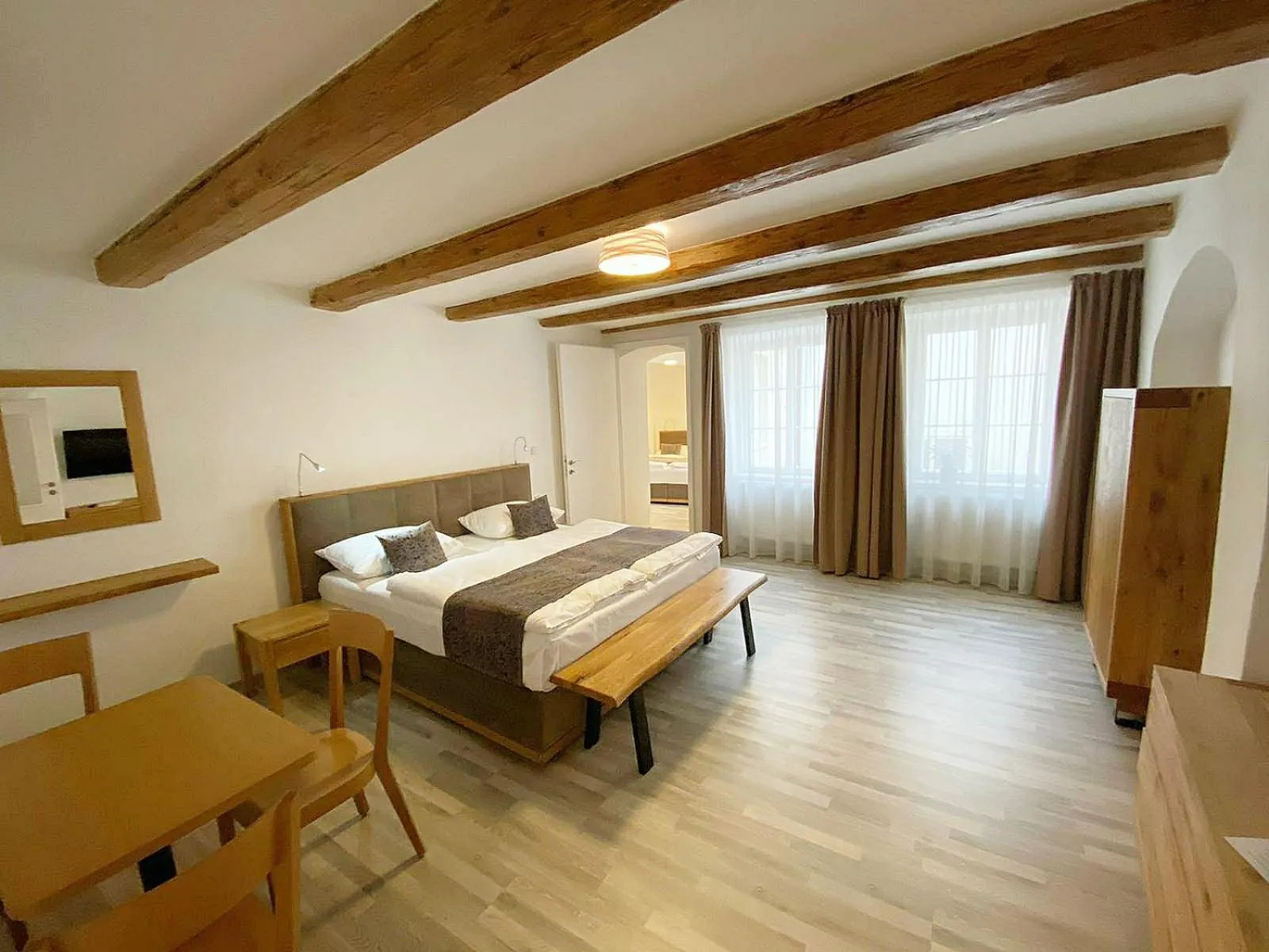 Bed in Historic Centre Aparthotel X