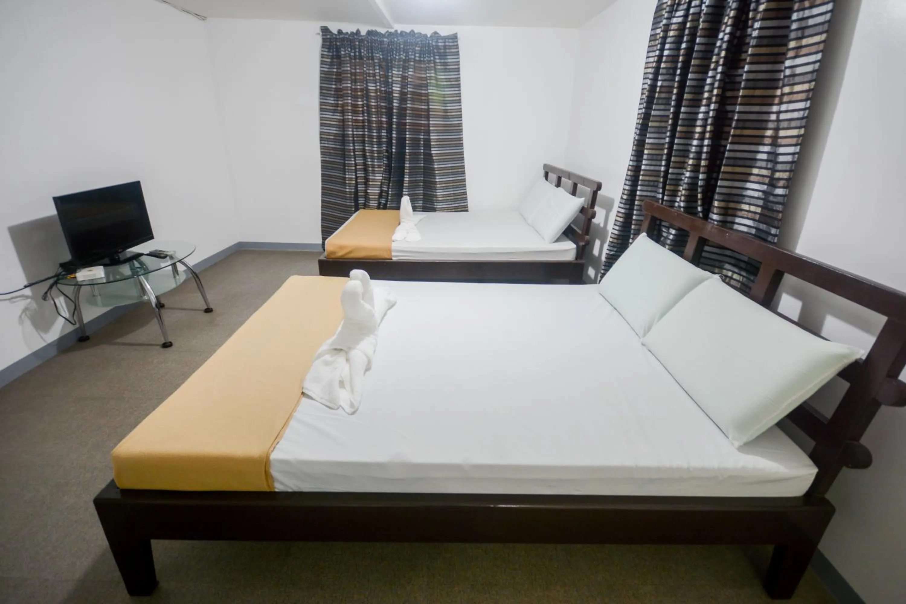 TV and multimedia, Bed in Boracay Morning Beach Resort