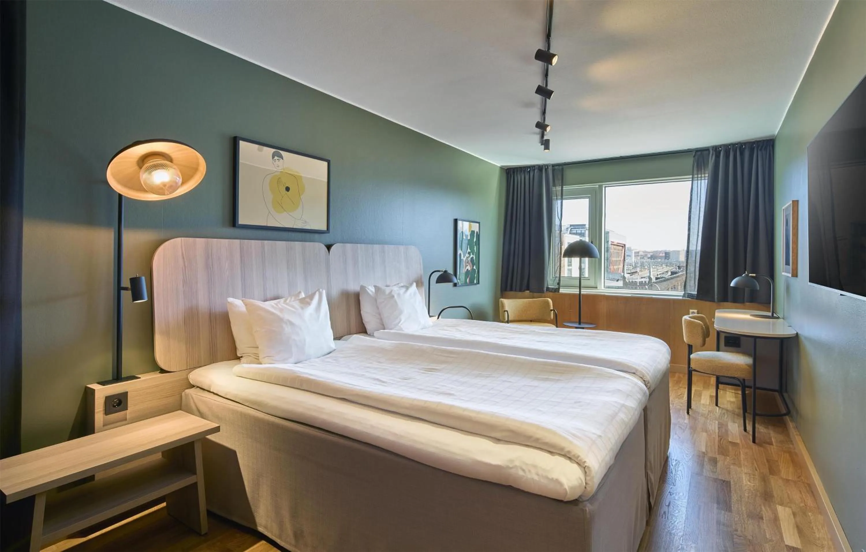 Bedroom, Bed in Scandic Europa