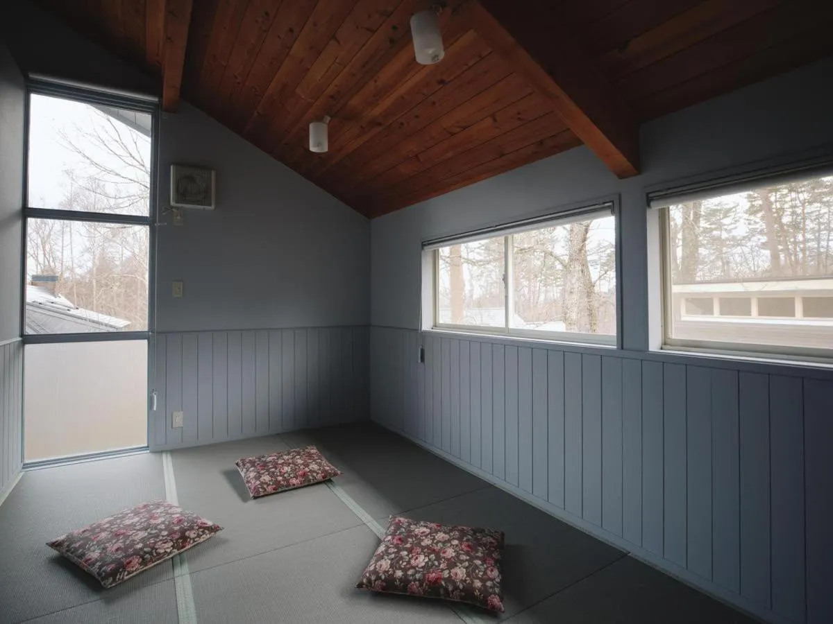 Photo of the whole room in Izumigo AMBIENT Yatsugatake Cottage