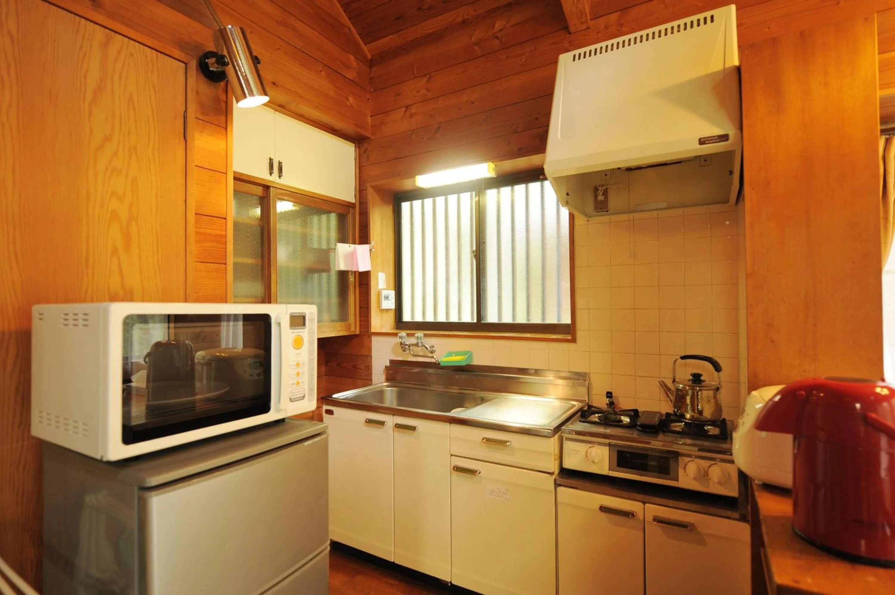 Kitchen or kitchenette in Izumigo AMBIENT Yatsugatake Cottage