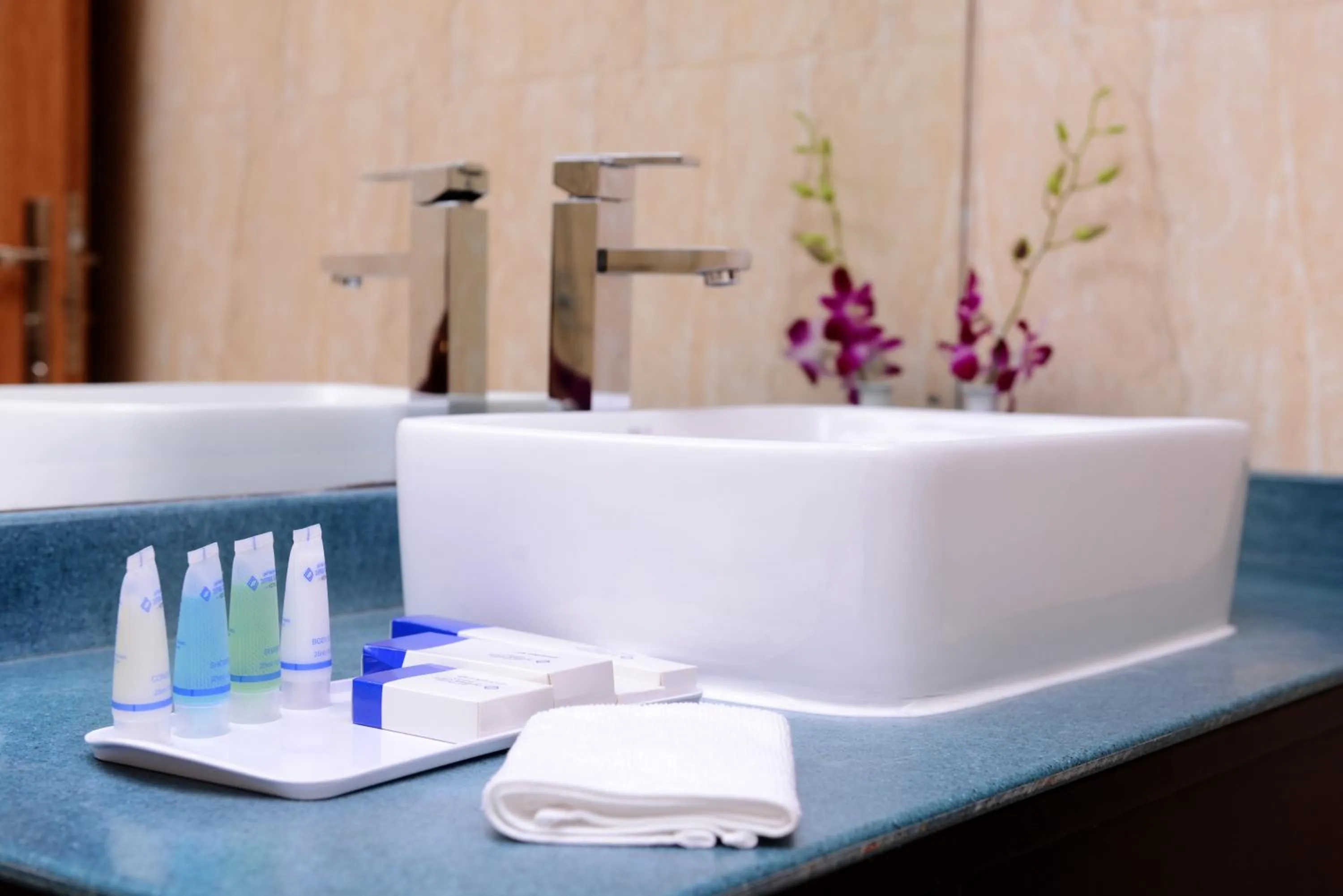 Bathroom in Juffair Gate Hotel