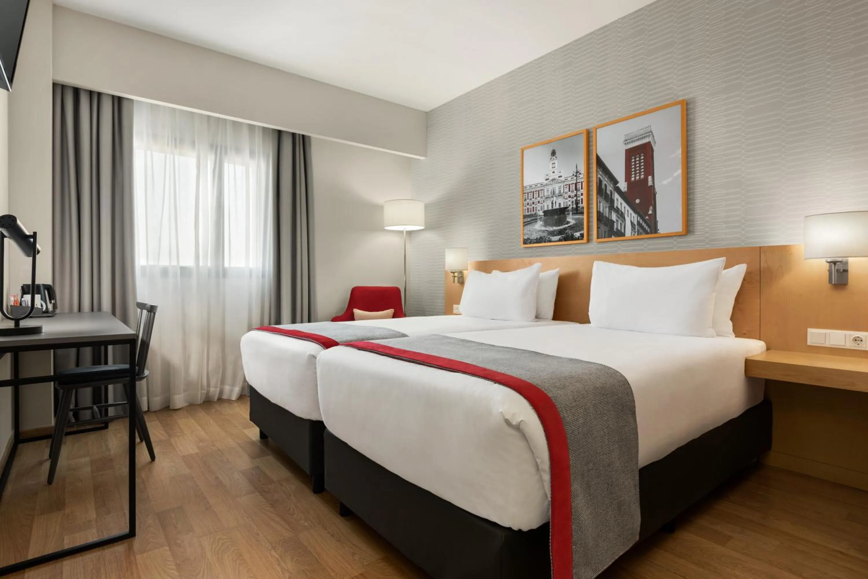 Bed in Ramada by Wyndham Madrid Getafe
