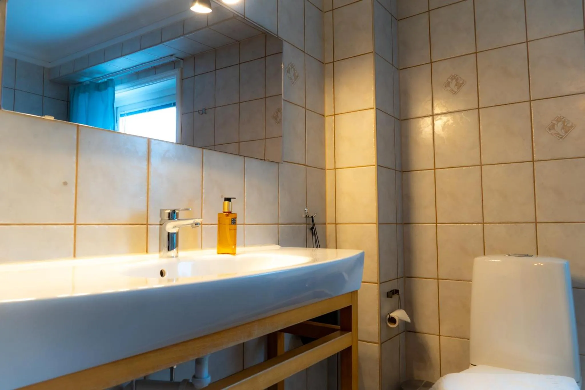 Bathroom in Vänerport Lakefront Hotell