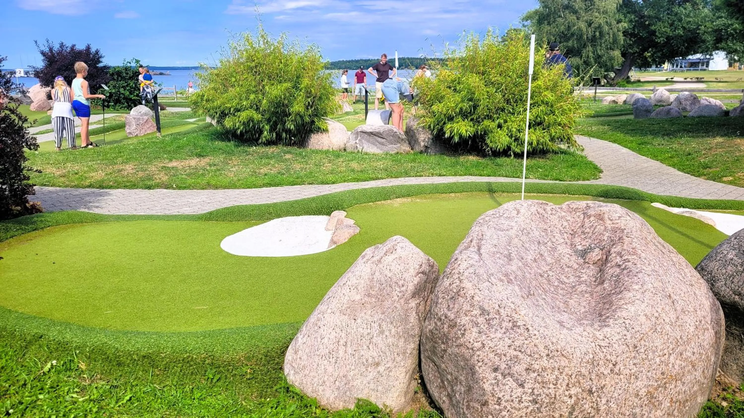 Minigolf in Vänerport Lakefront Hotell