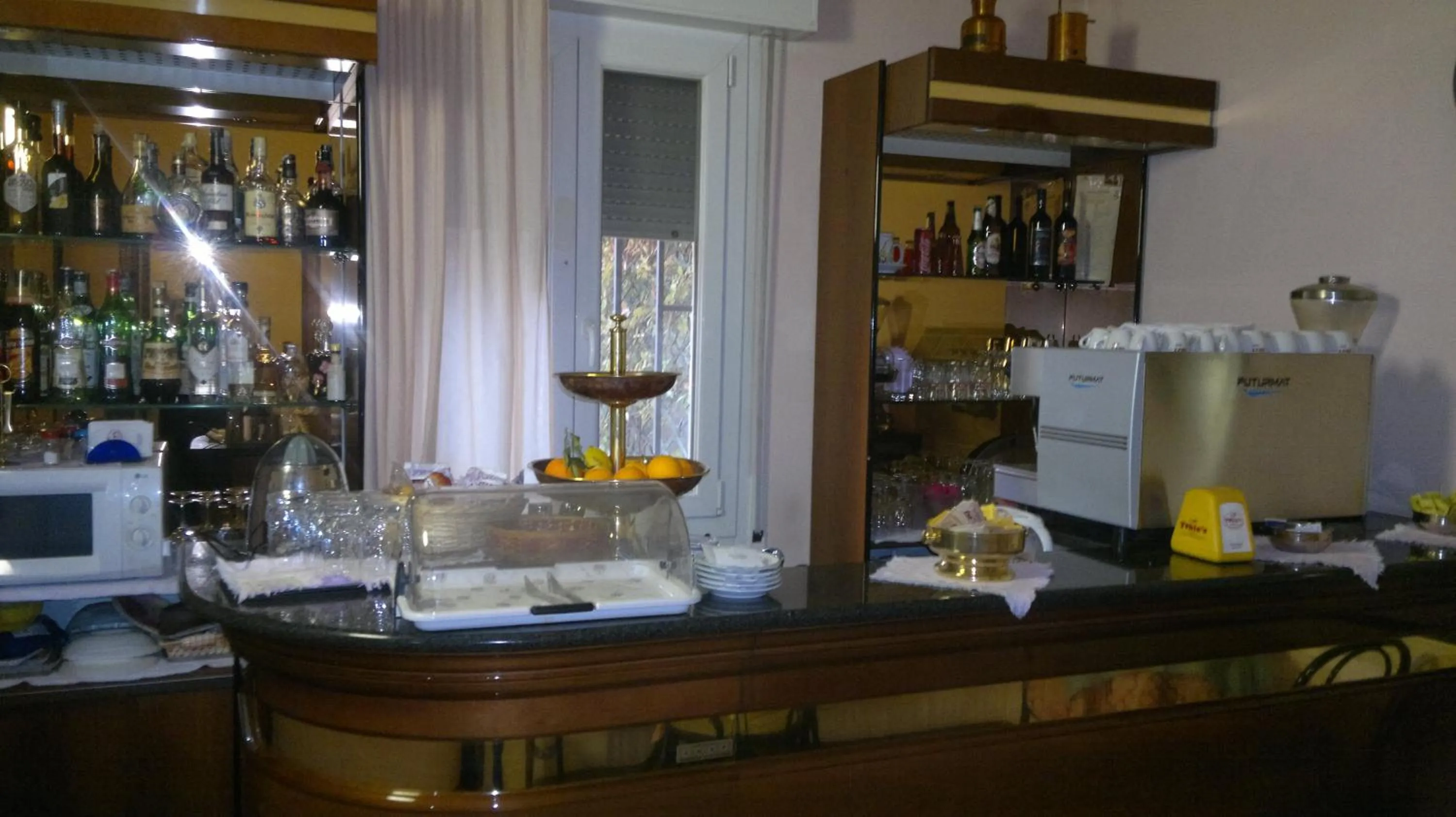 Lounge or bar in Hotel Centrale