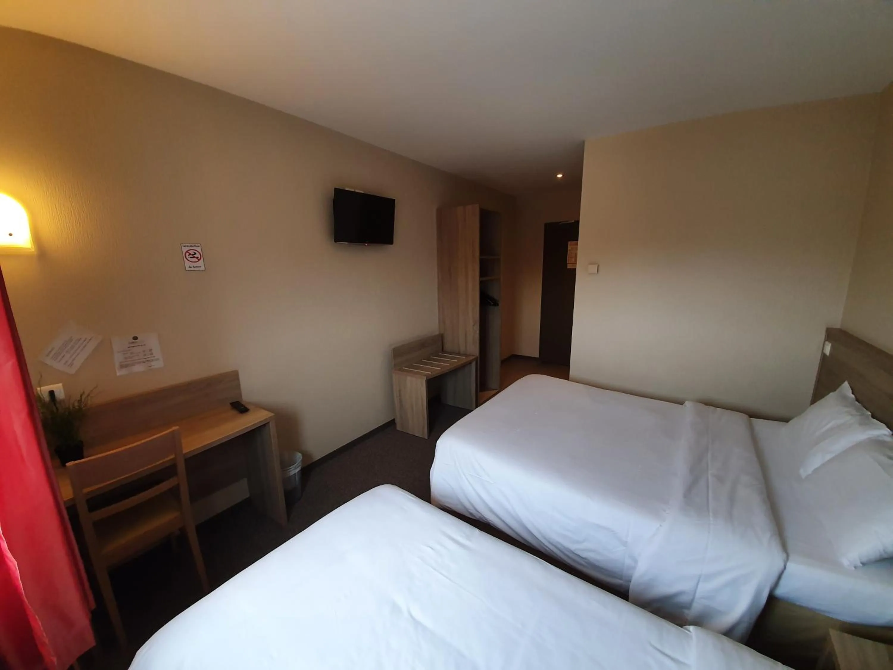 Photo of the whole room, Bed in Hotel Salea