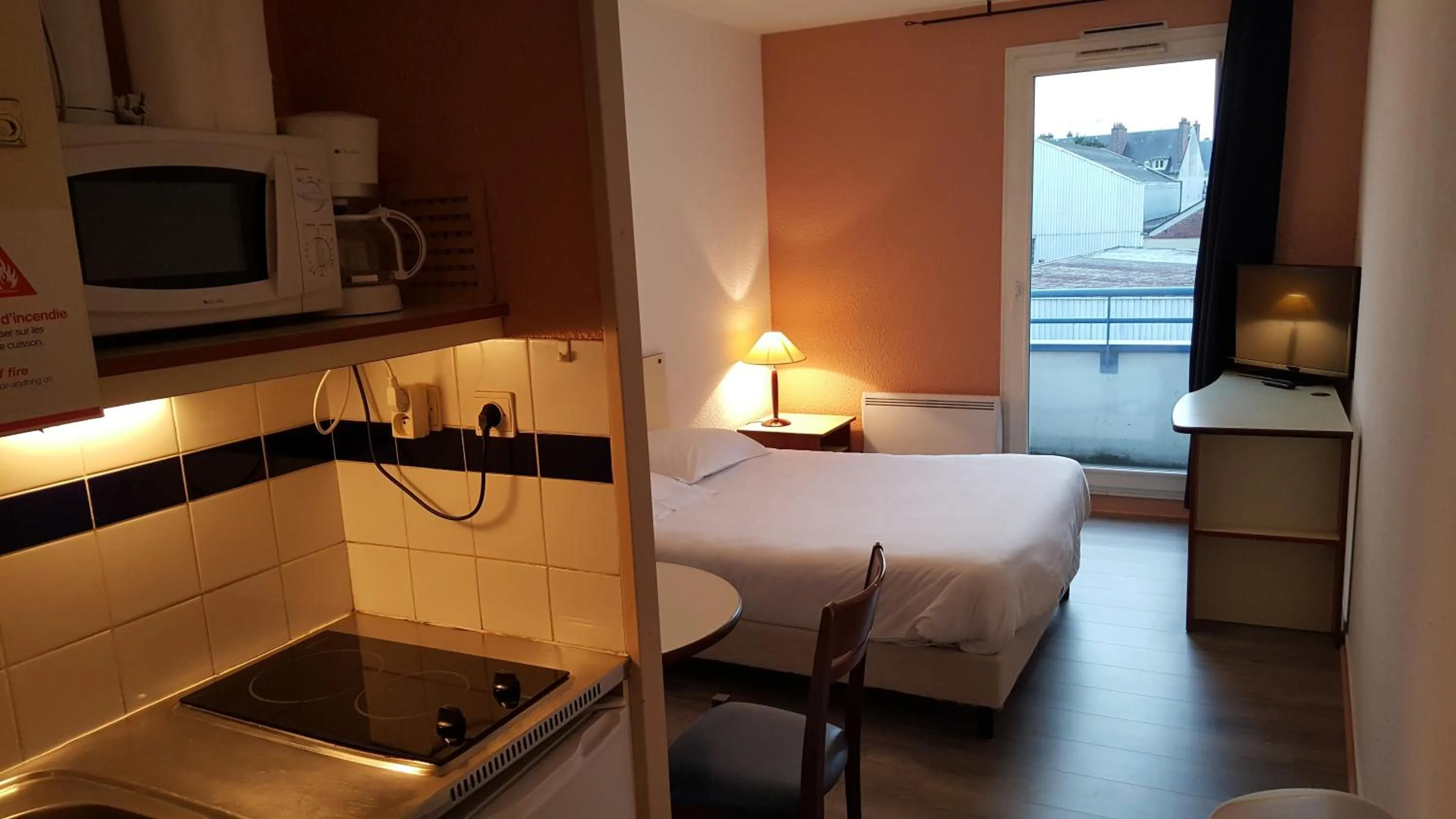 Photo of the whole room, Bed in Résidence Hôtelière Poincaré