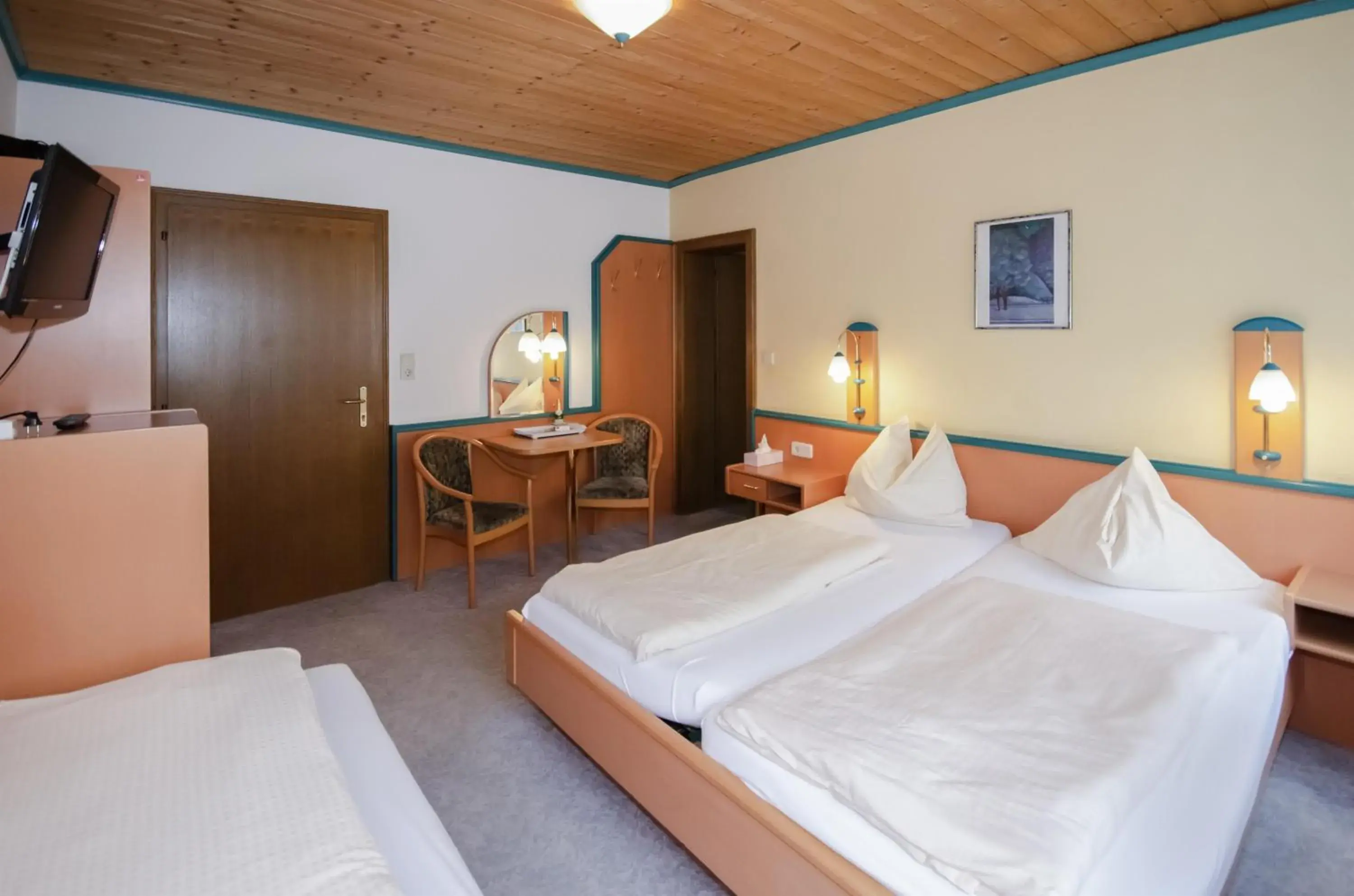 Double Room with Mountain View in Familienhotel Steindl Double Room with Mountain View in Familienhotel Steindl