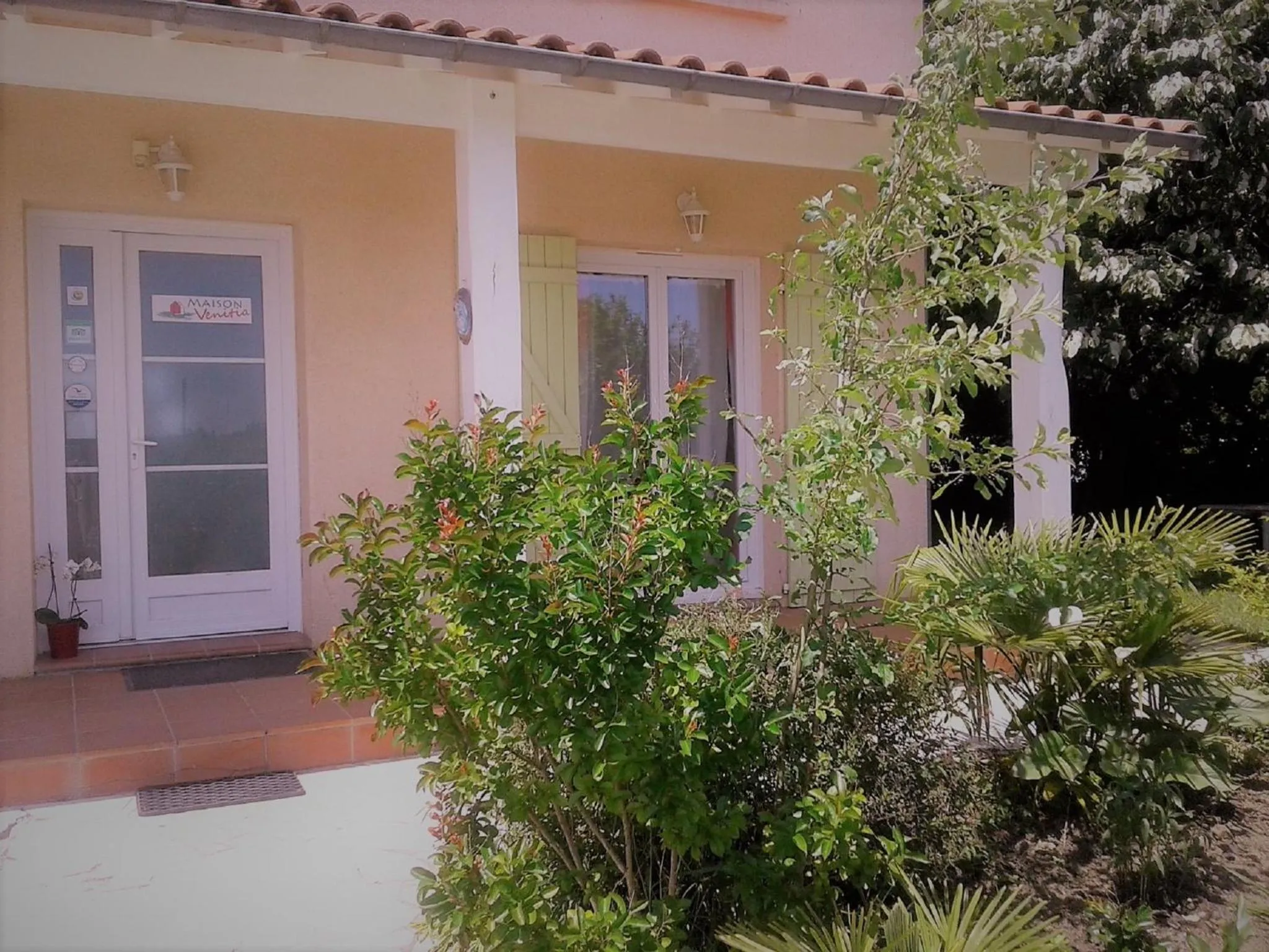 Garden view in Maison VENITIA