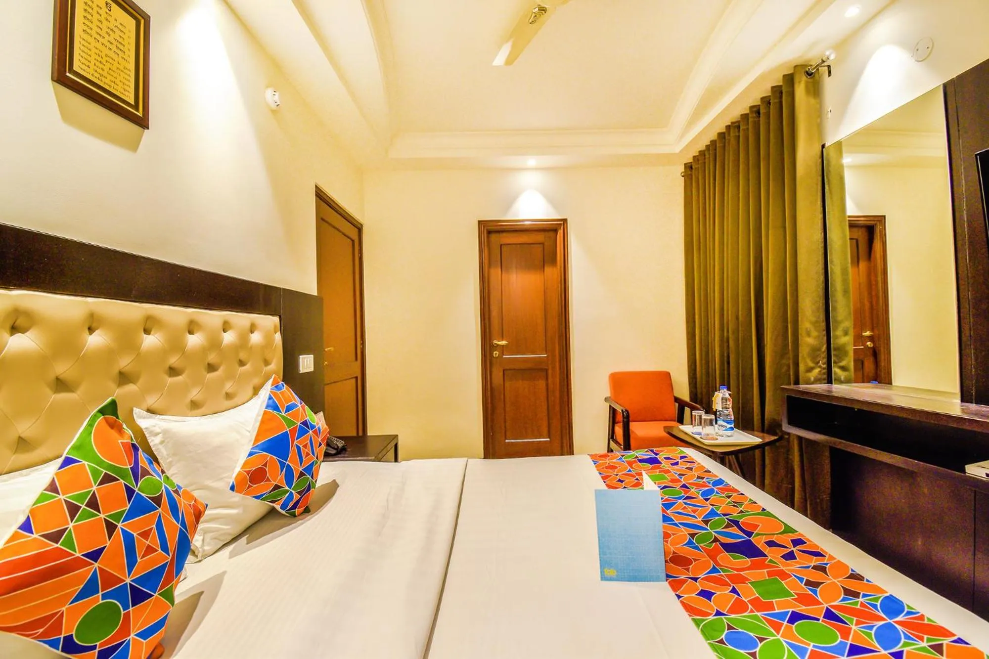 Bedroom, Bed in Hotel Le Golden