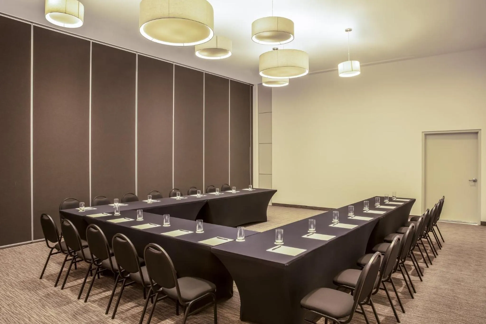 Meeting/conference room in Fiesta Inn Parque Puebla