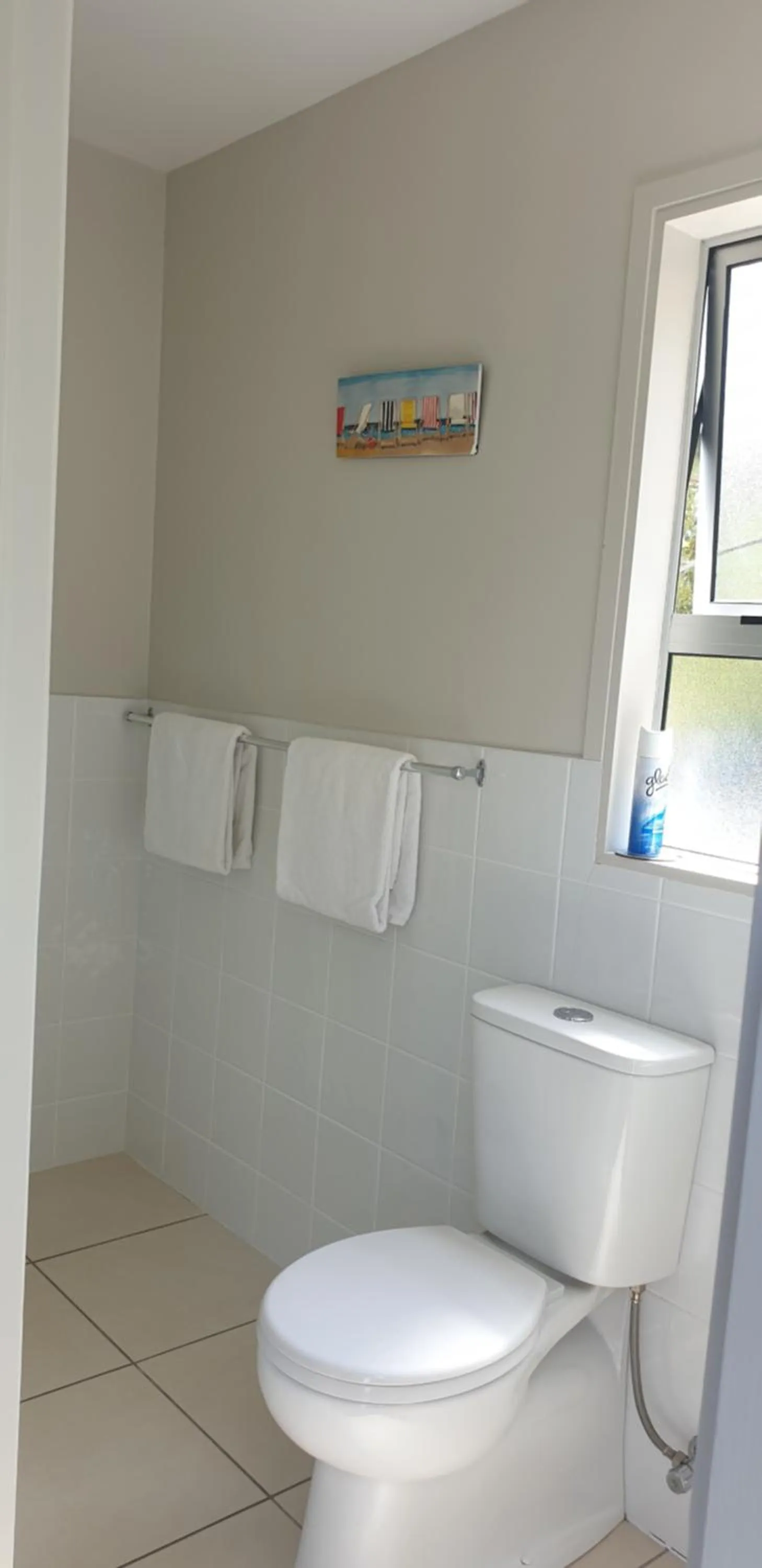 Bathroom in Whangaroa Lodge Motel