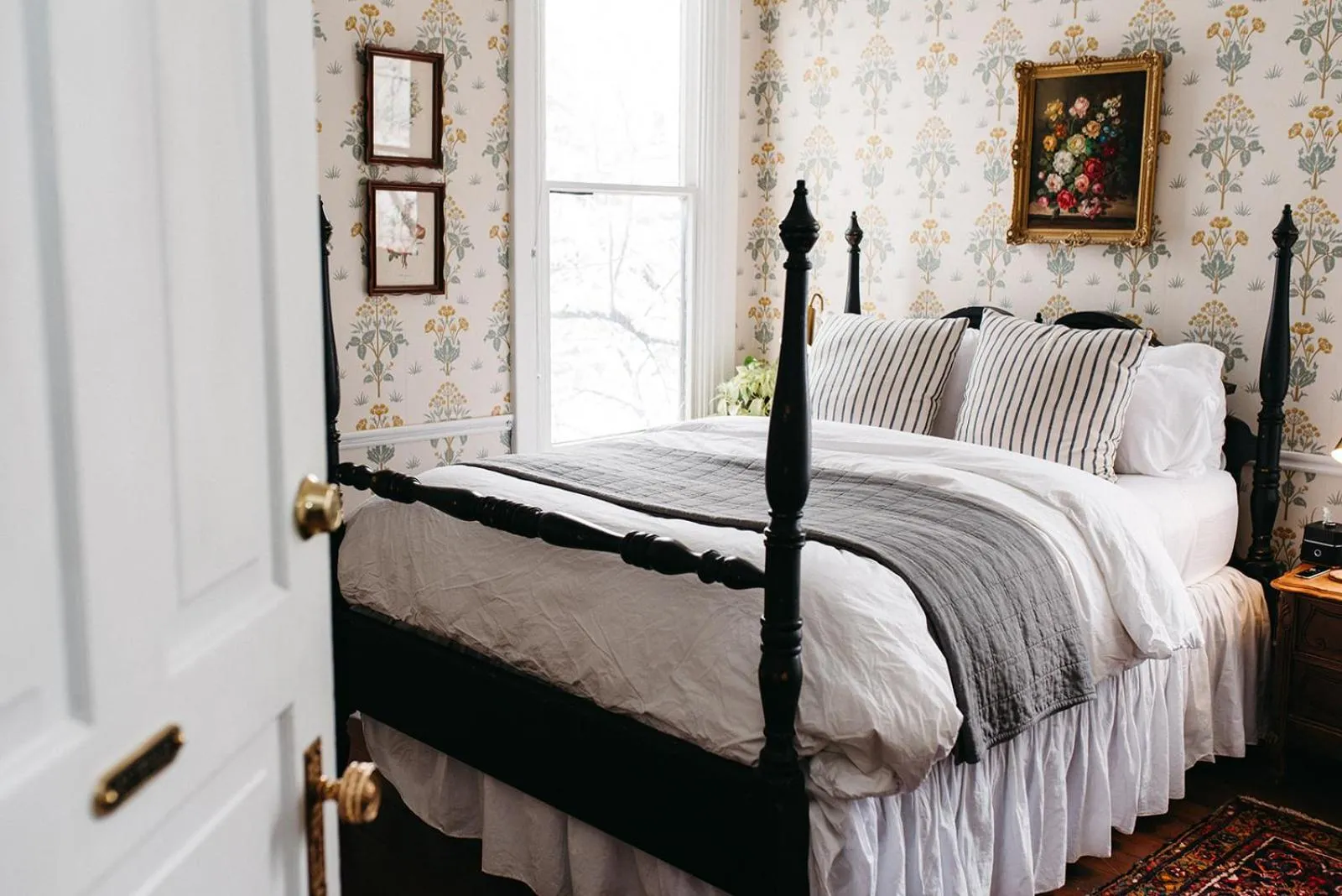 Bed in Ellerbeck Bed & Breakfast