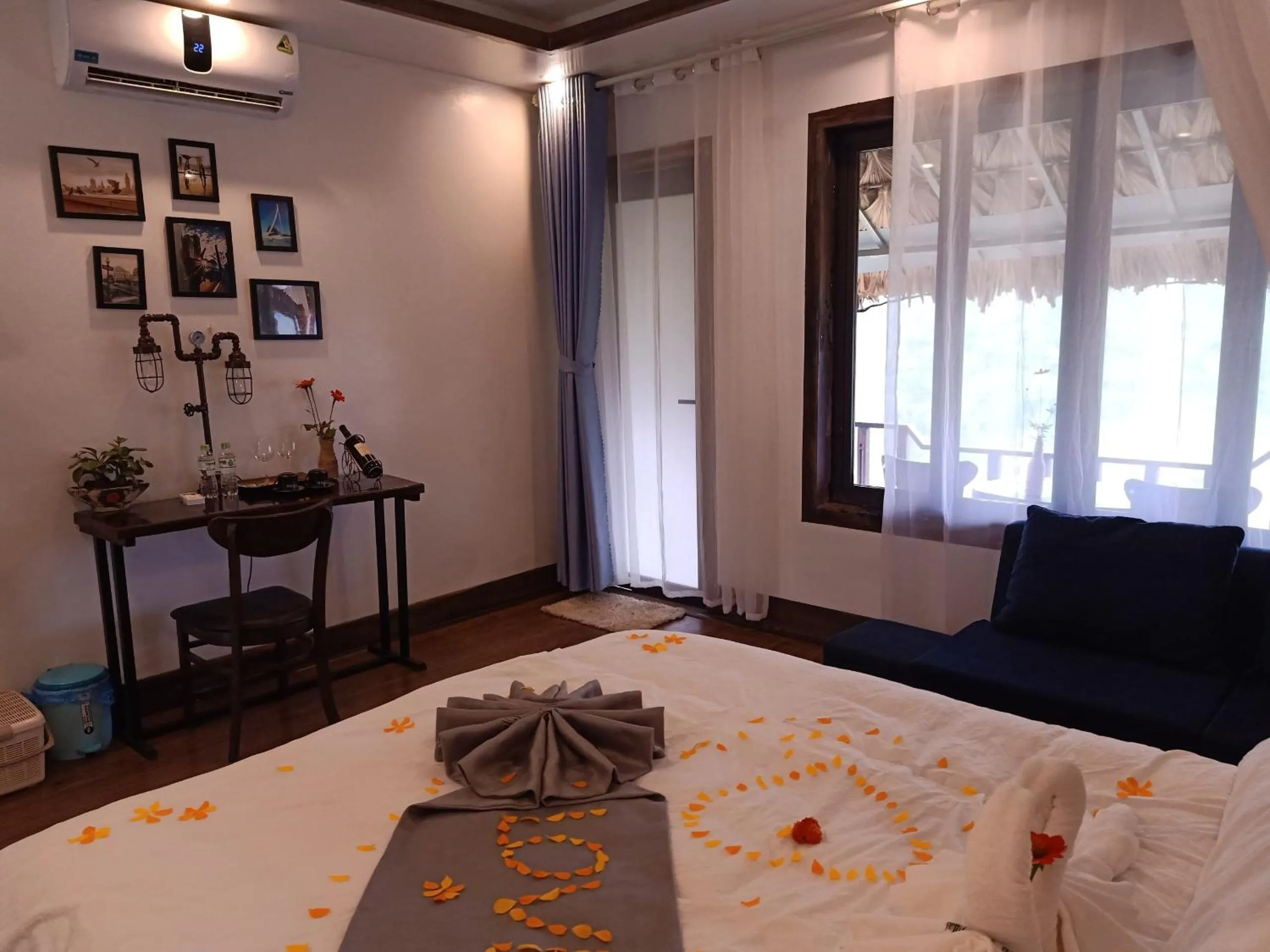 Bed in Sapa Eco Villas & Spa