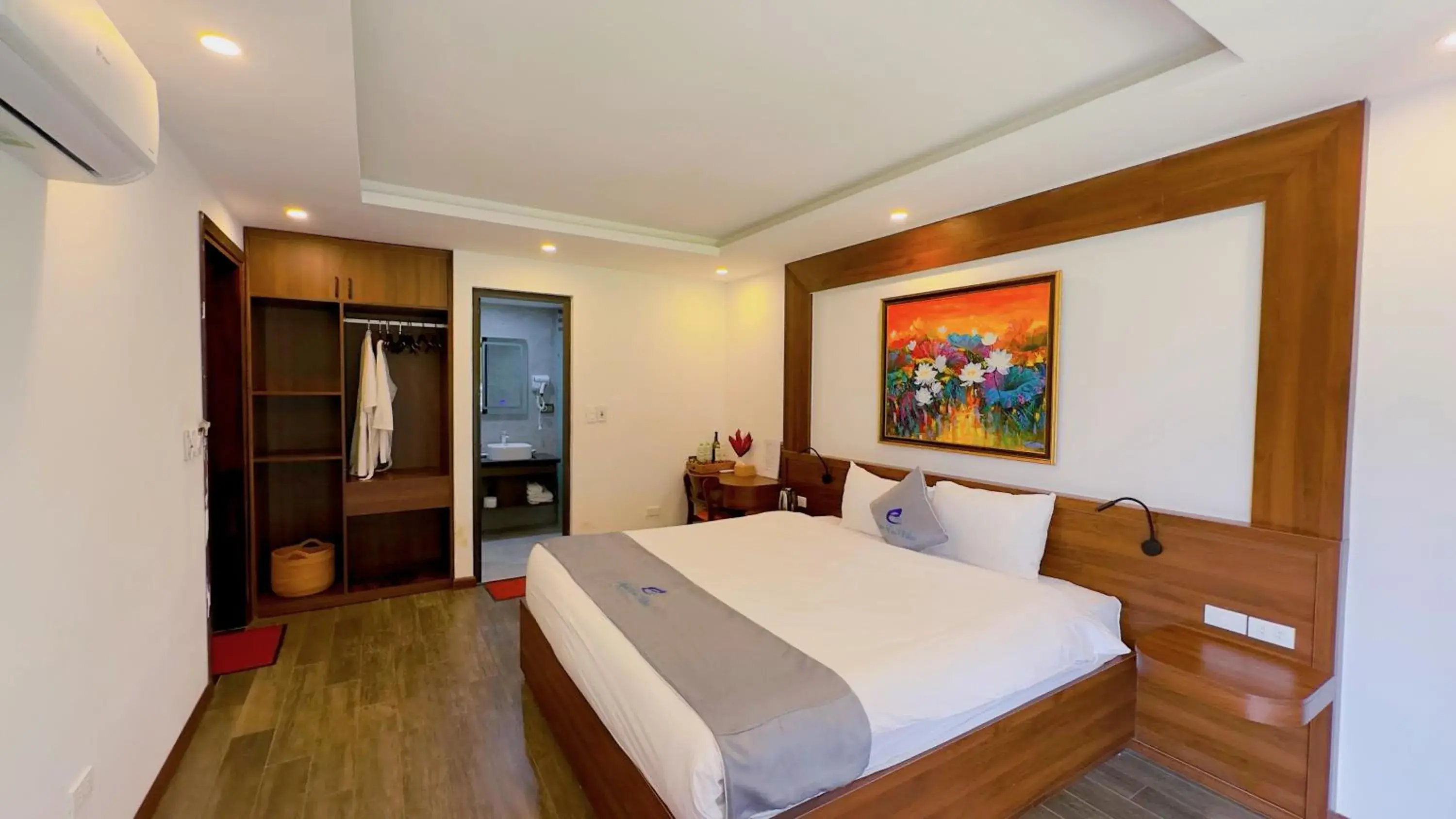 Deluxe Bungalow in Sapa Eco Villas & Spa Deluxe Bungalow in Sapa Eco Villas & Spa