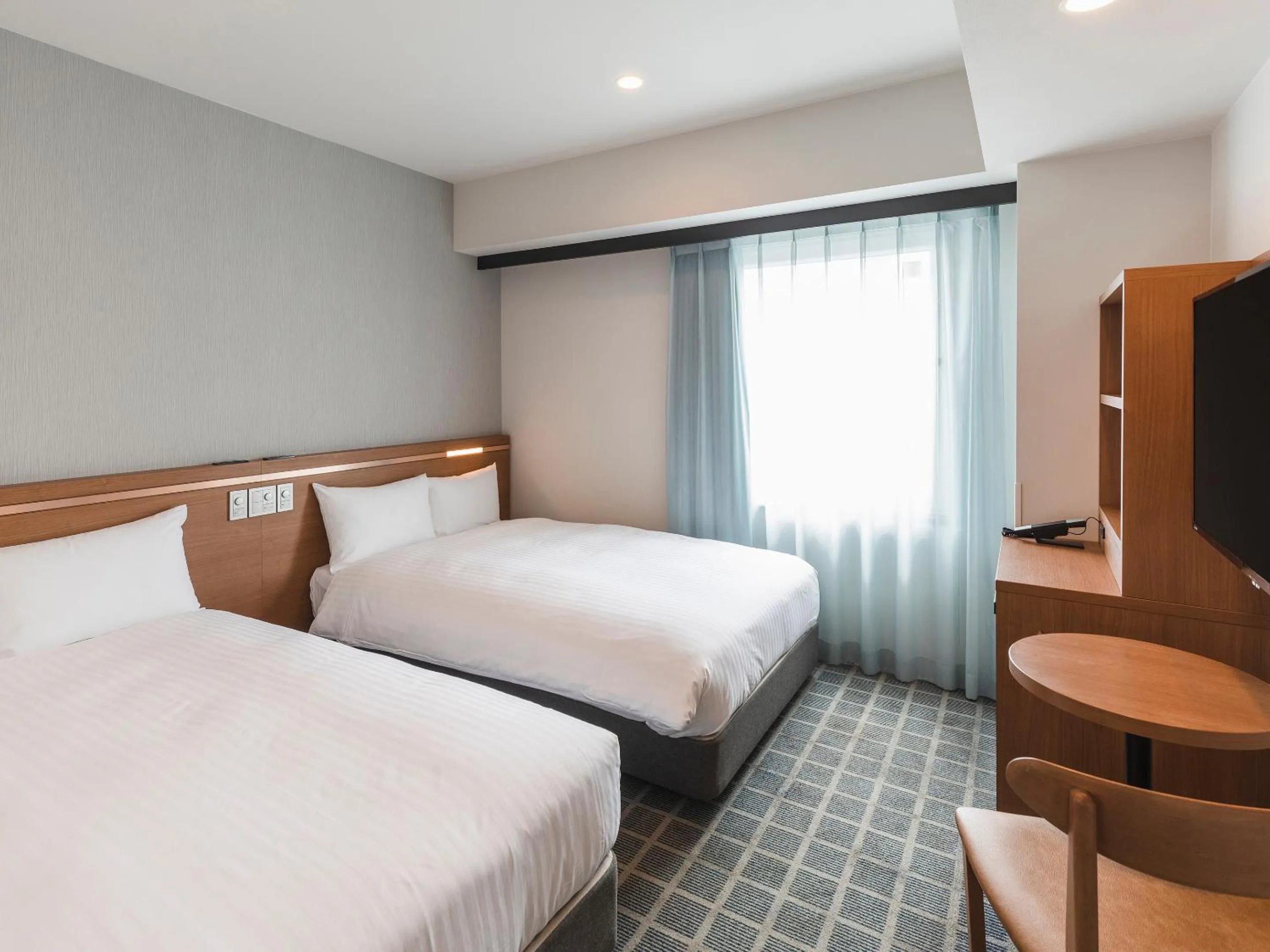 Standard Twin Room - single occupancy - Non-Smoking in Sotetsu Fresa Inn Kobe Sannomiya