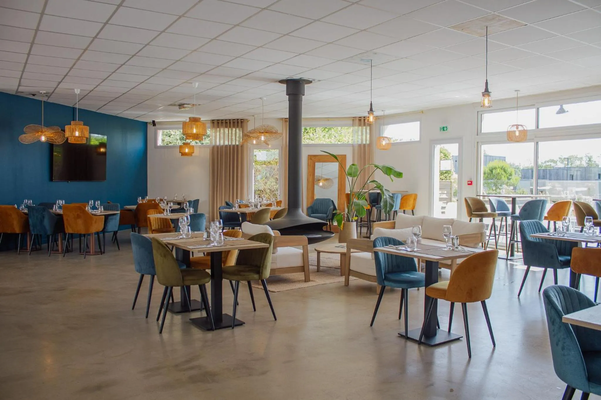 Restaurant/places to eat in Côté Océan Resort