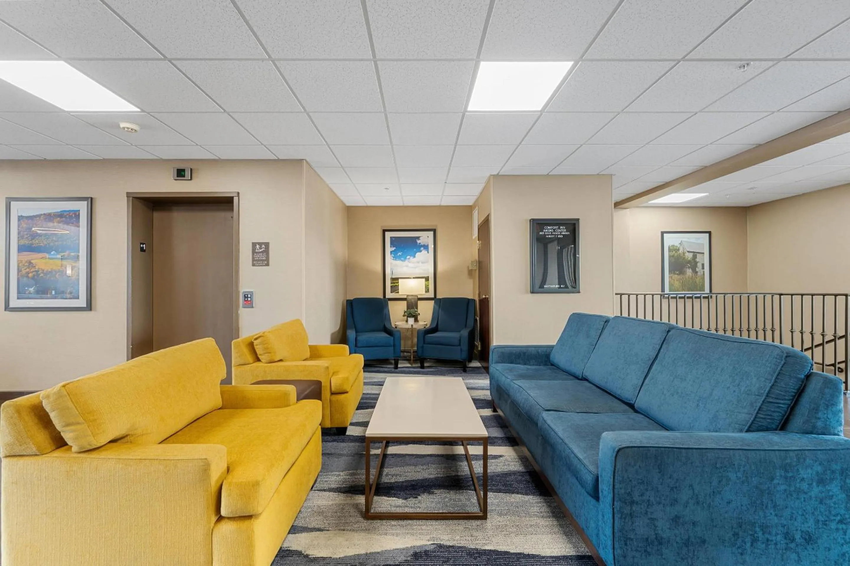 Lobby or reception in Comfort Inn Aikens Center