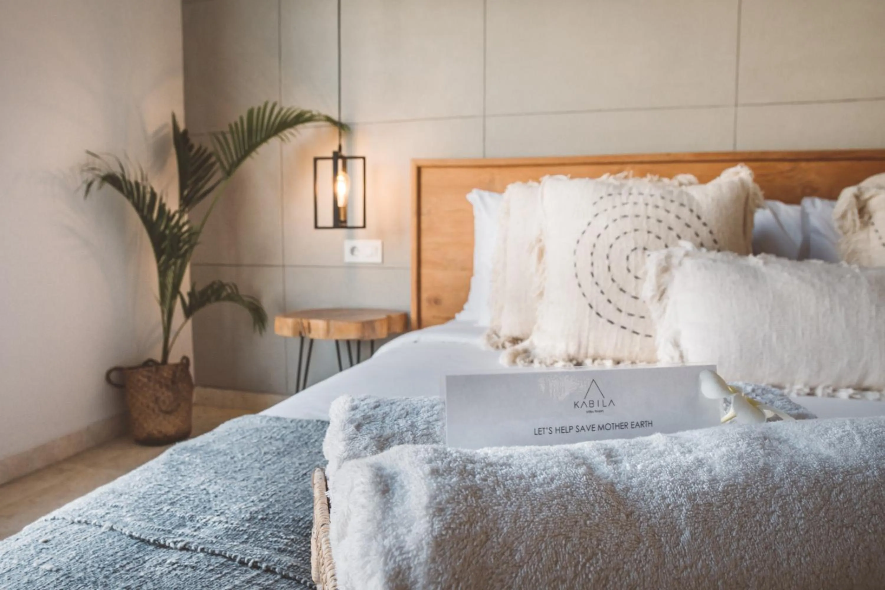 Bed in Kabila Villas