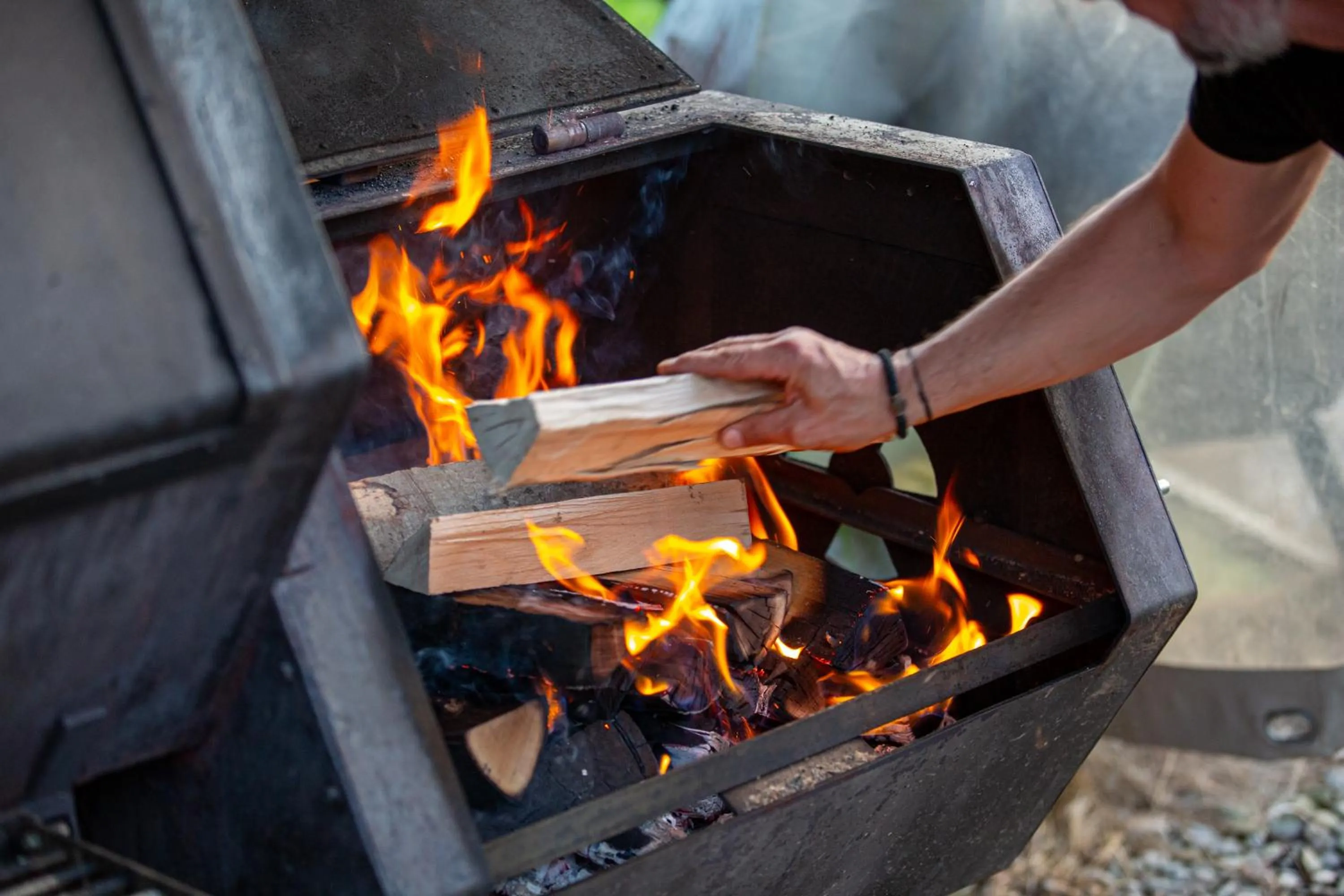BBQ facilities in Pensiunea Casa Nostalgia