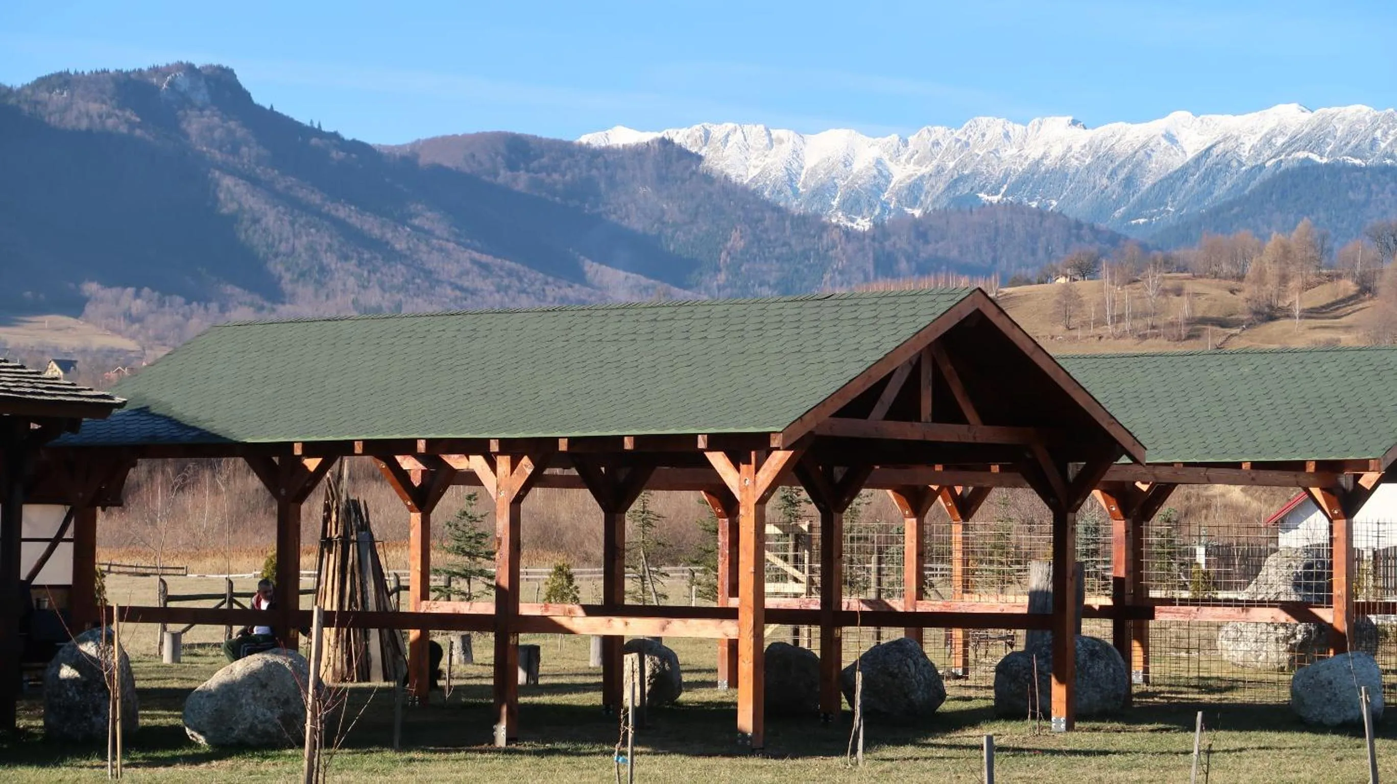 Property building in Pensiunea Casa Nostalgia