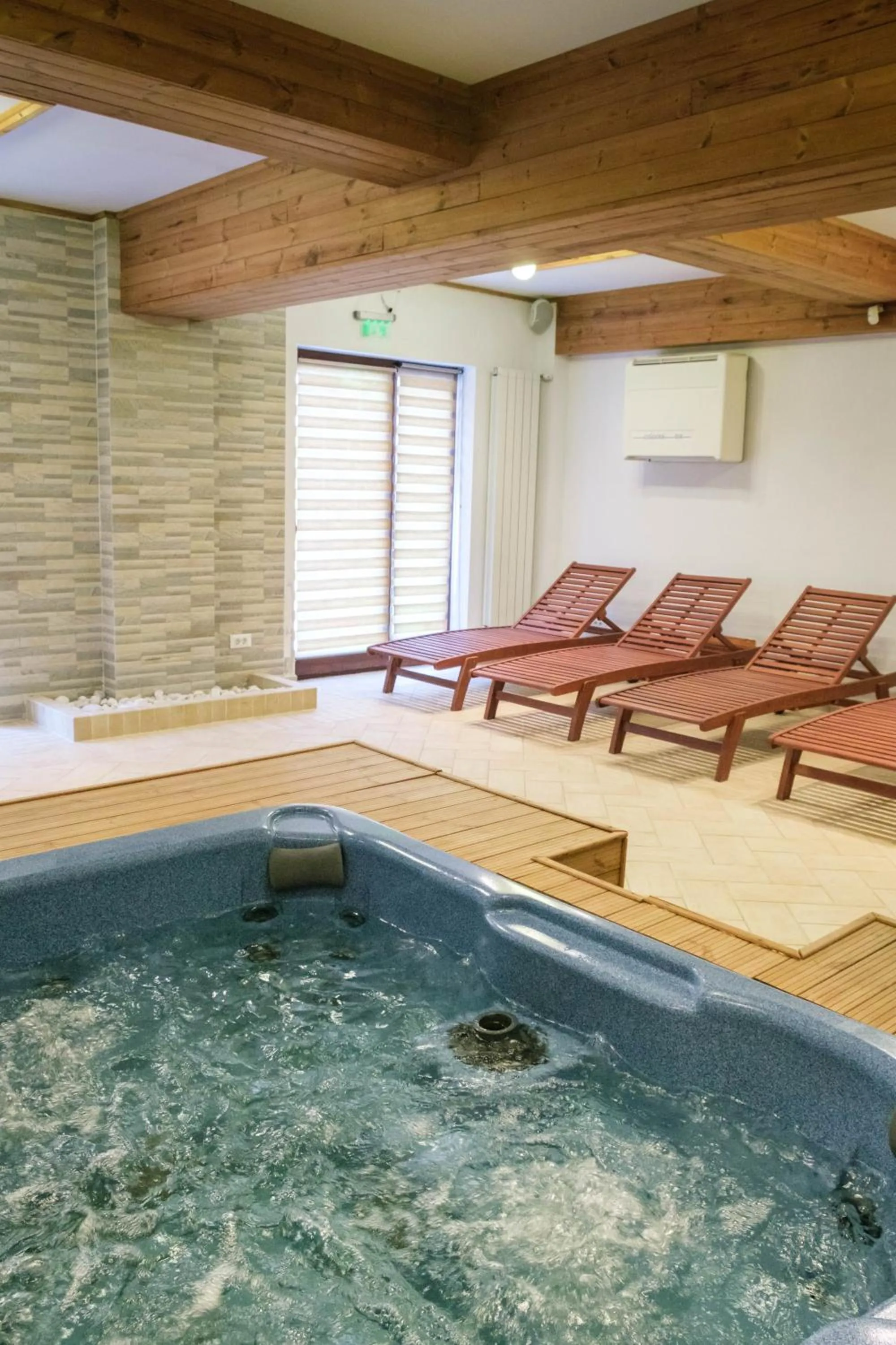 Spa and wellness centre/facilities in Pensiunea Casa Nostalgia