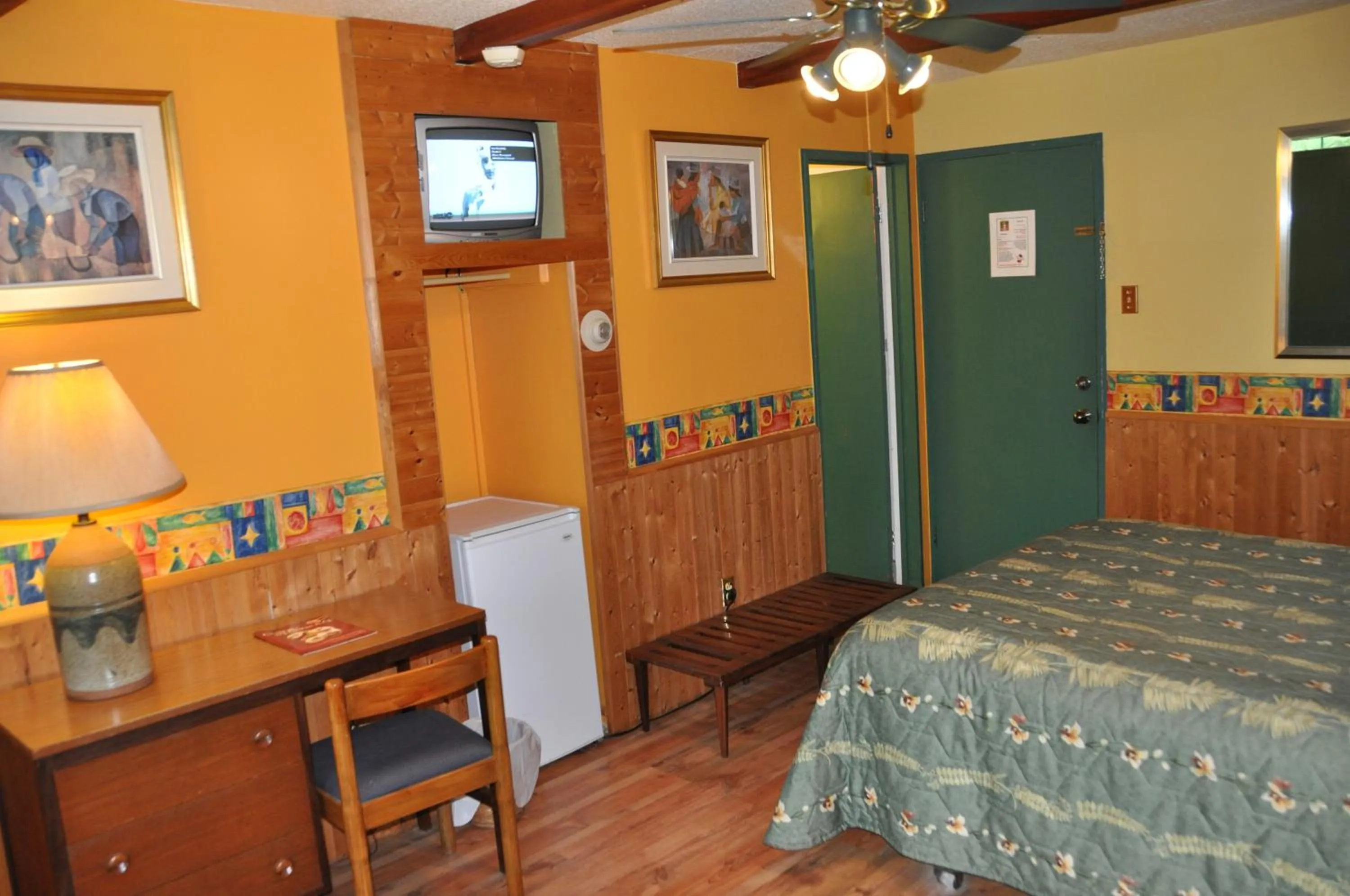 Photo of the whole room, Bed in Le Boisé du Lac