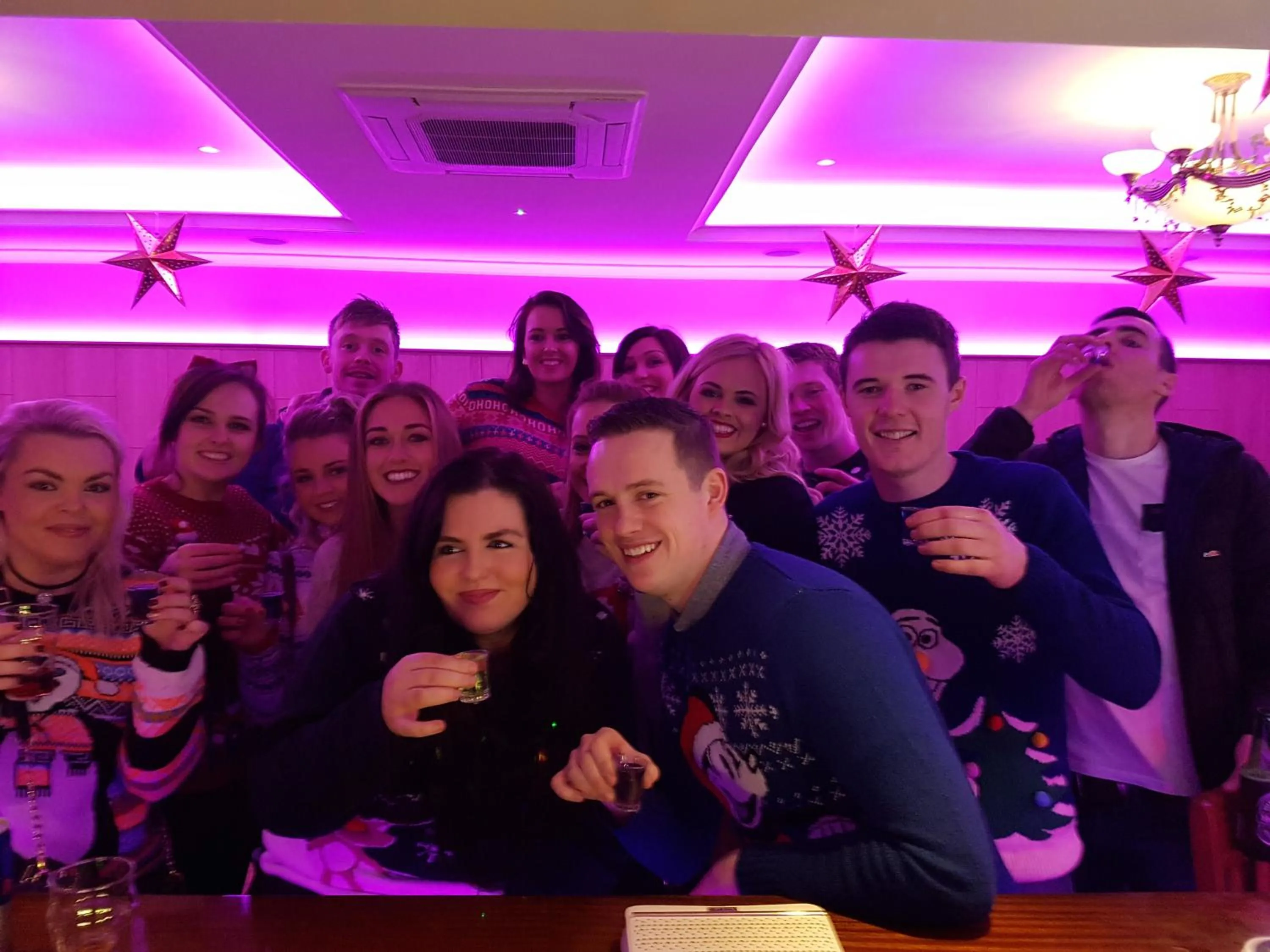 Restaurant/places to eat in Caisleain Oir Hotel