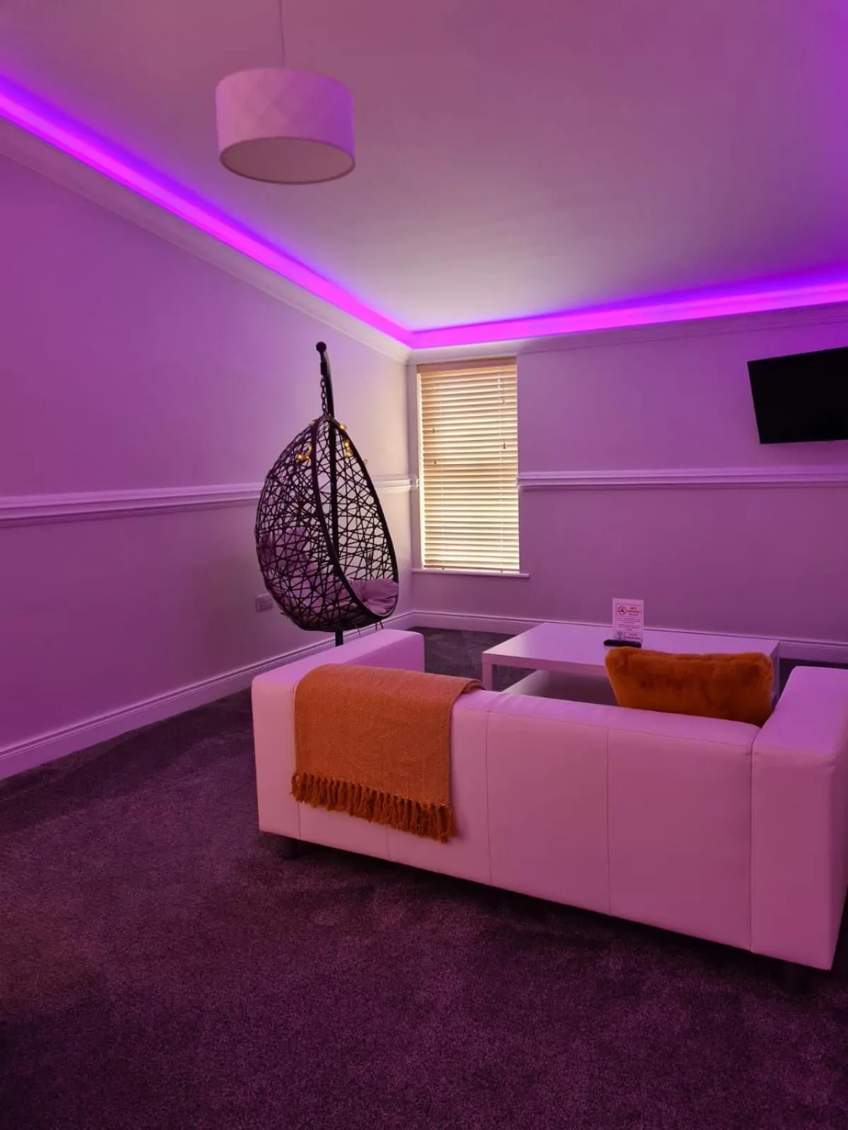 Living room, Bed in Caisleain Oir Hotel